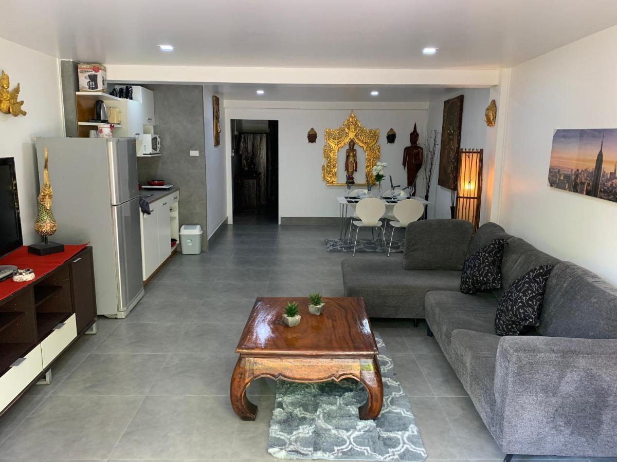 Fong Kaew And Baan Nang Fa Guest house