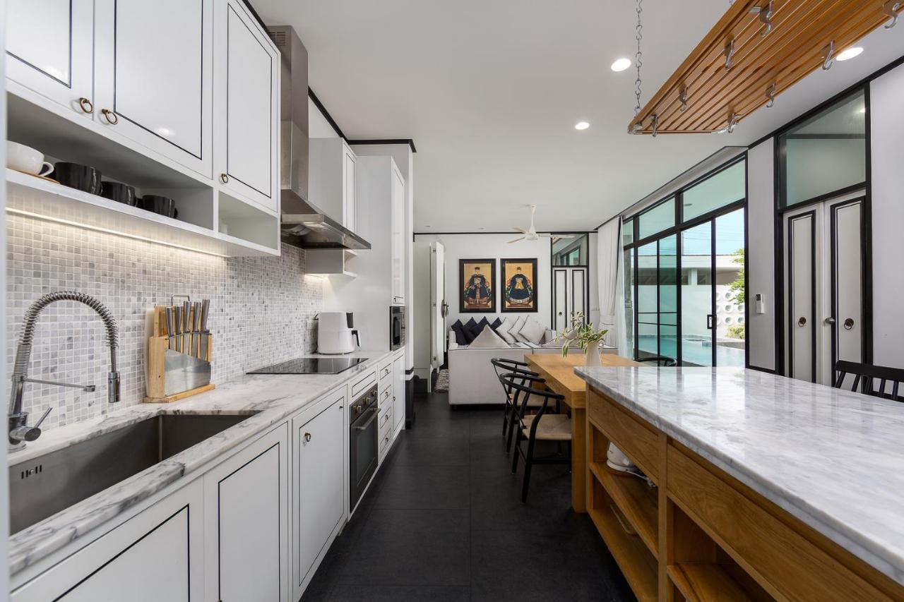 Mono Lux X Monthstayz Thailand Villa Chalong