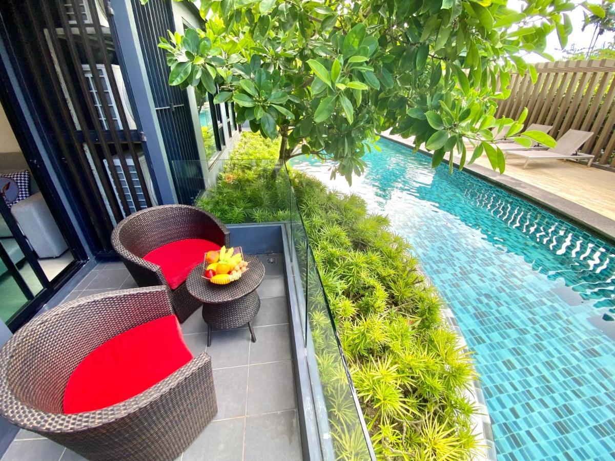 The Aristo-access Pool Surin *