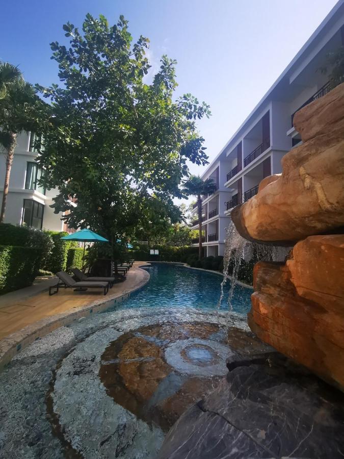Apartment The Title West Wing Pool Access Aparment