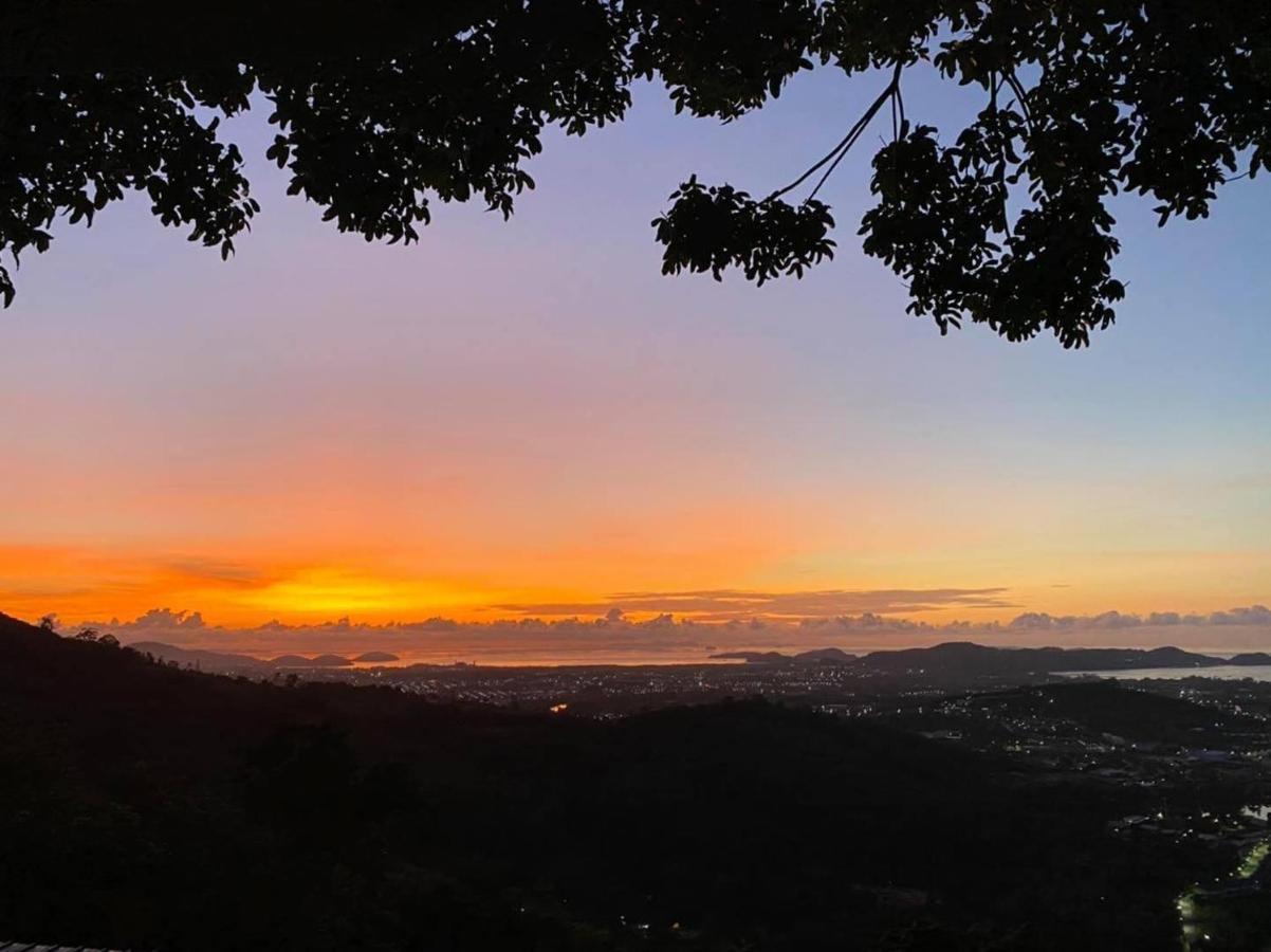 Hotel Phuket View Coffee And Chalong