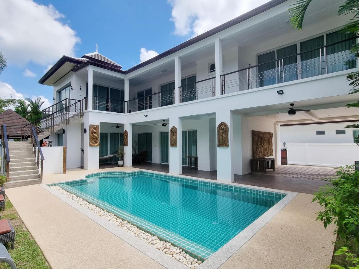 4 Bedroom Phuket Villa
