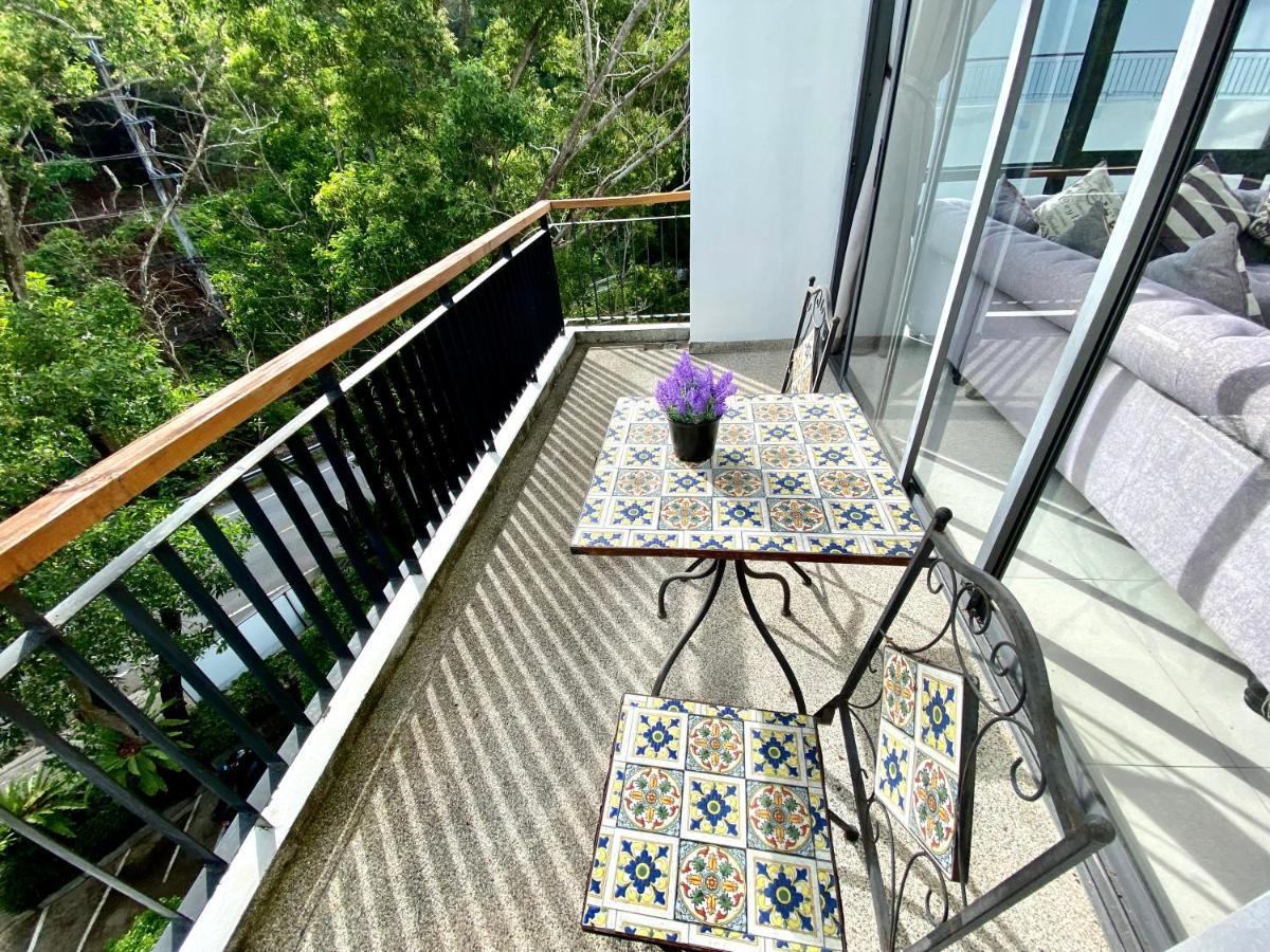 Icon Park Apartment