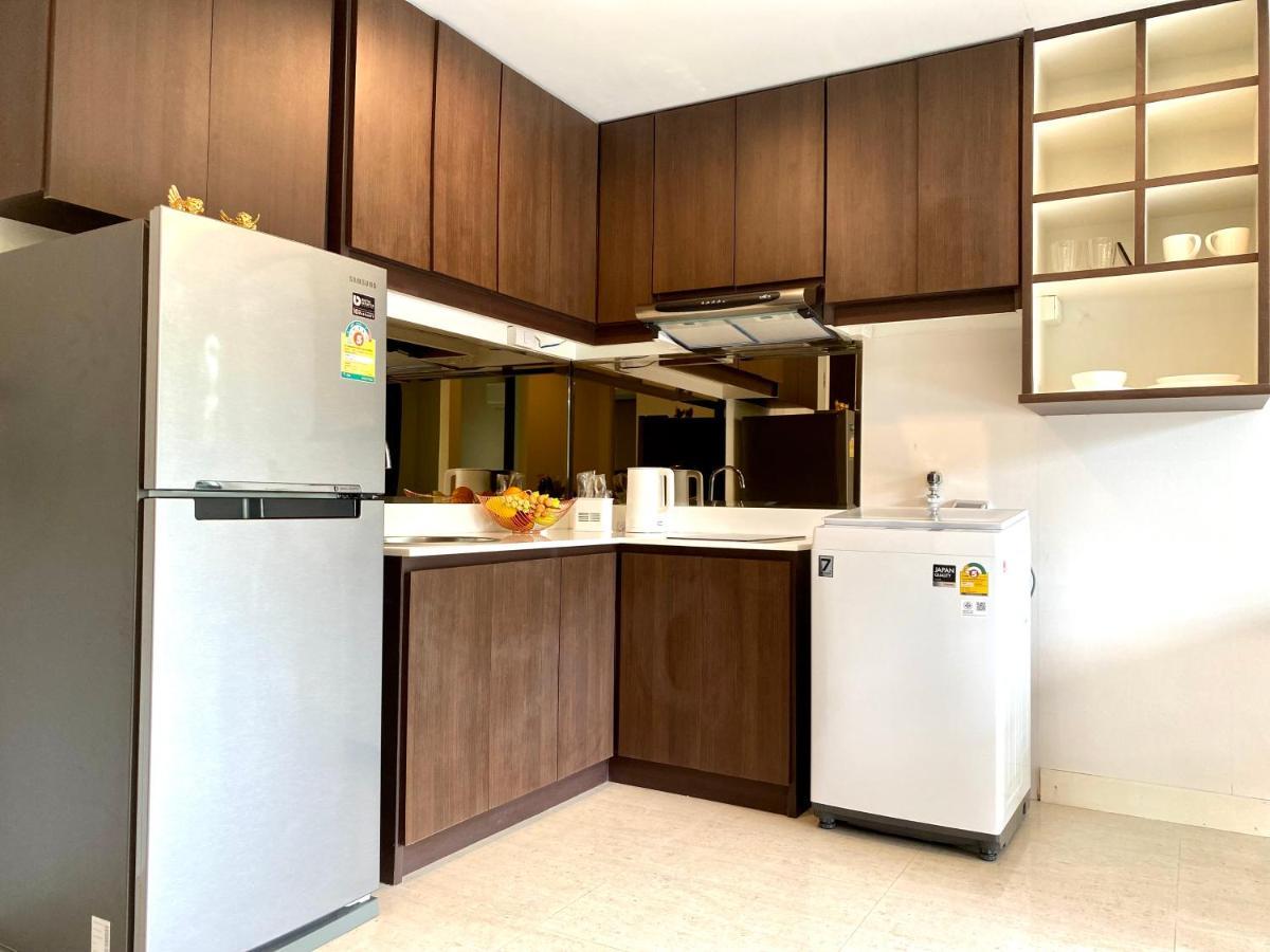 The Aristo-access Pool Surin Apartment *