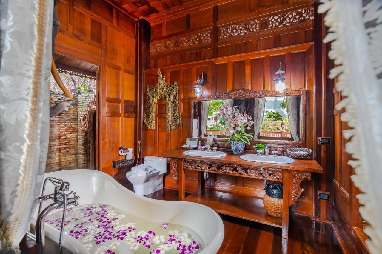 Villa Royal Thai Phuket - Sha Extra