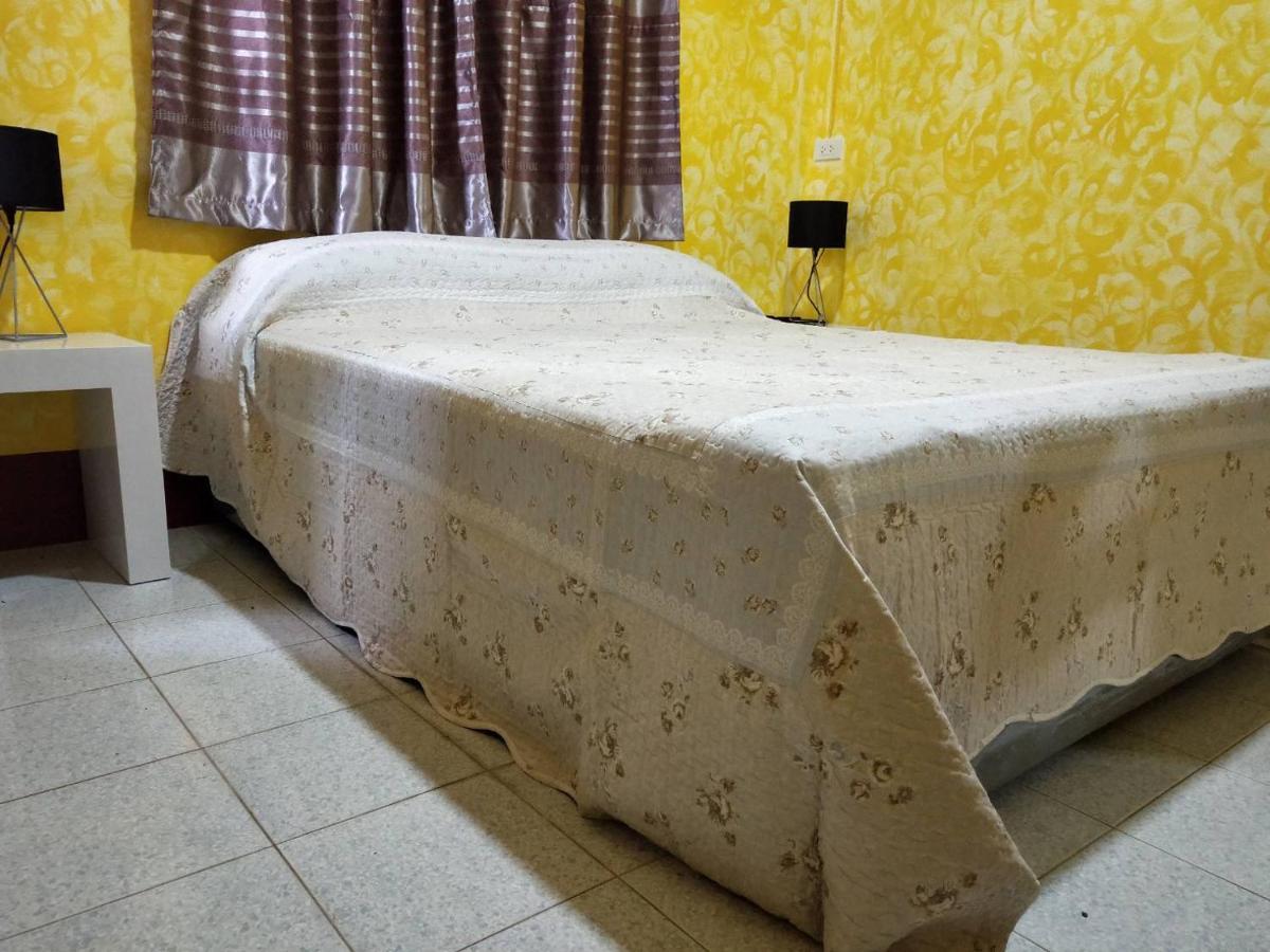 Hotel Oyo 75342 Ban Elephant Blanc 3*