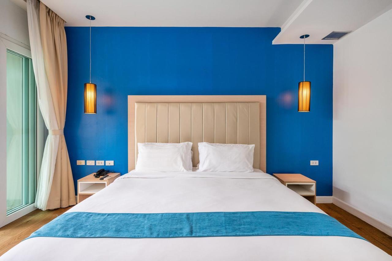 Coco Phuket Bangtao 4*