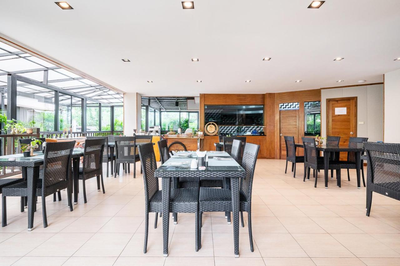 Coco Phuket Bangtao 4*