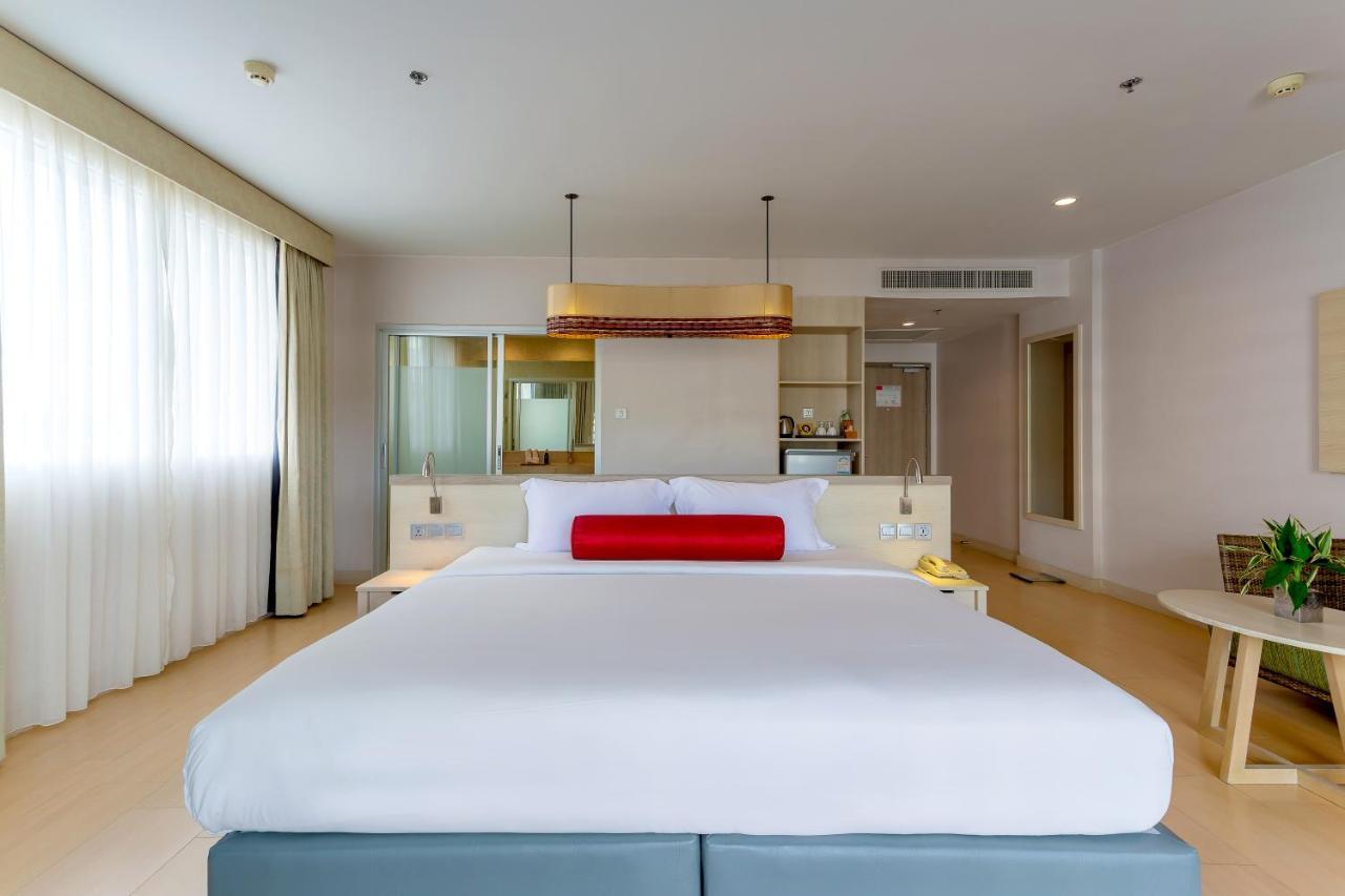 Ramada By Wyndham Phuket Deevana 4* Patong