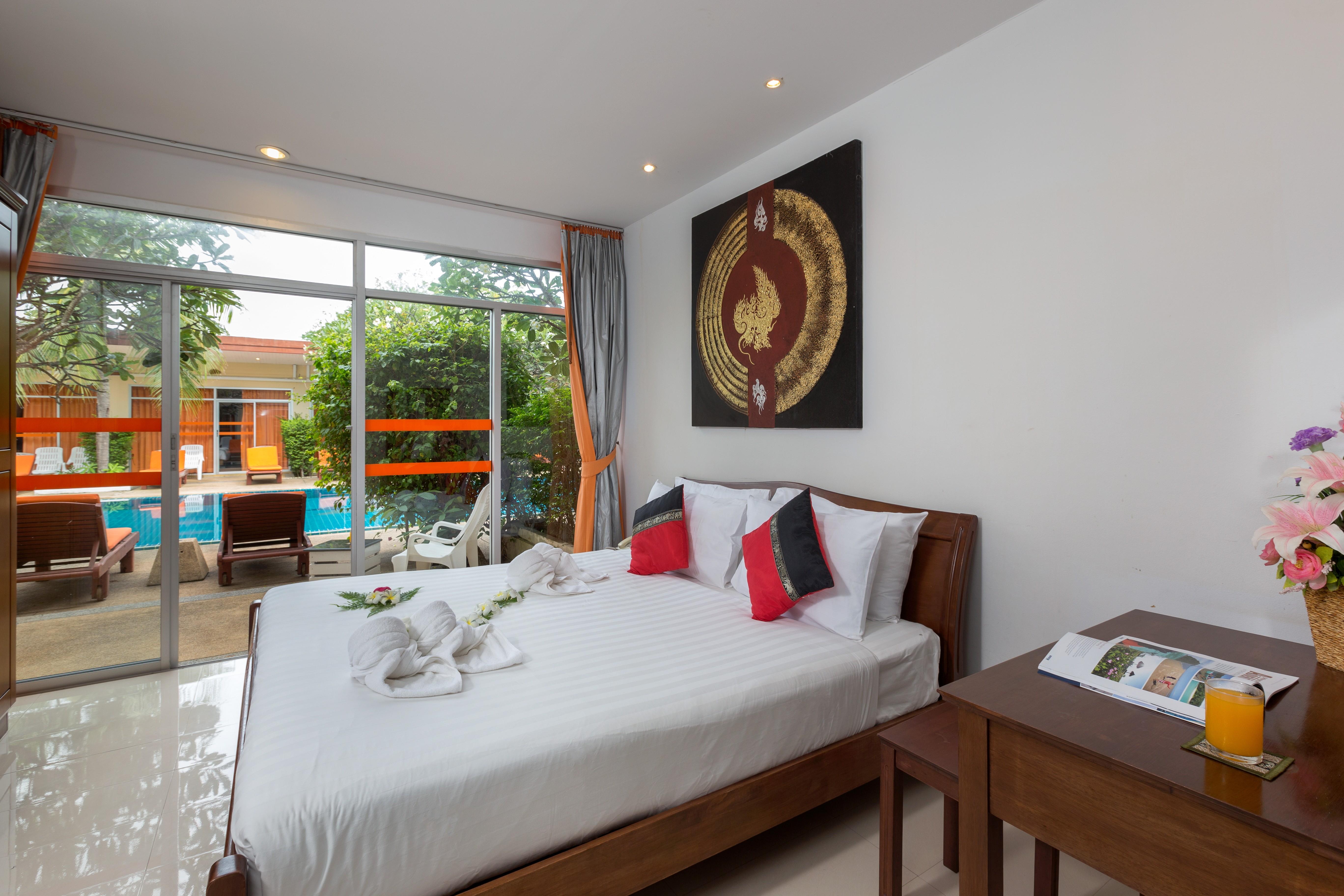 Resort Phuket Sea Sha Extra 4*