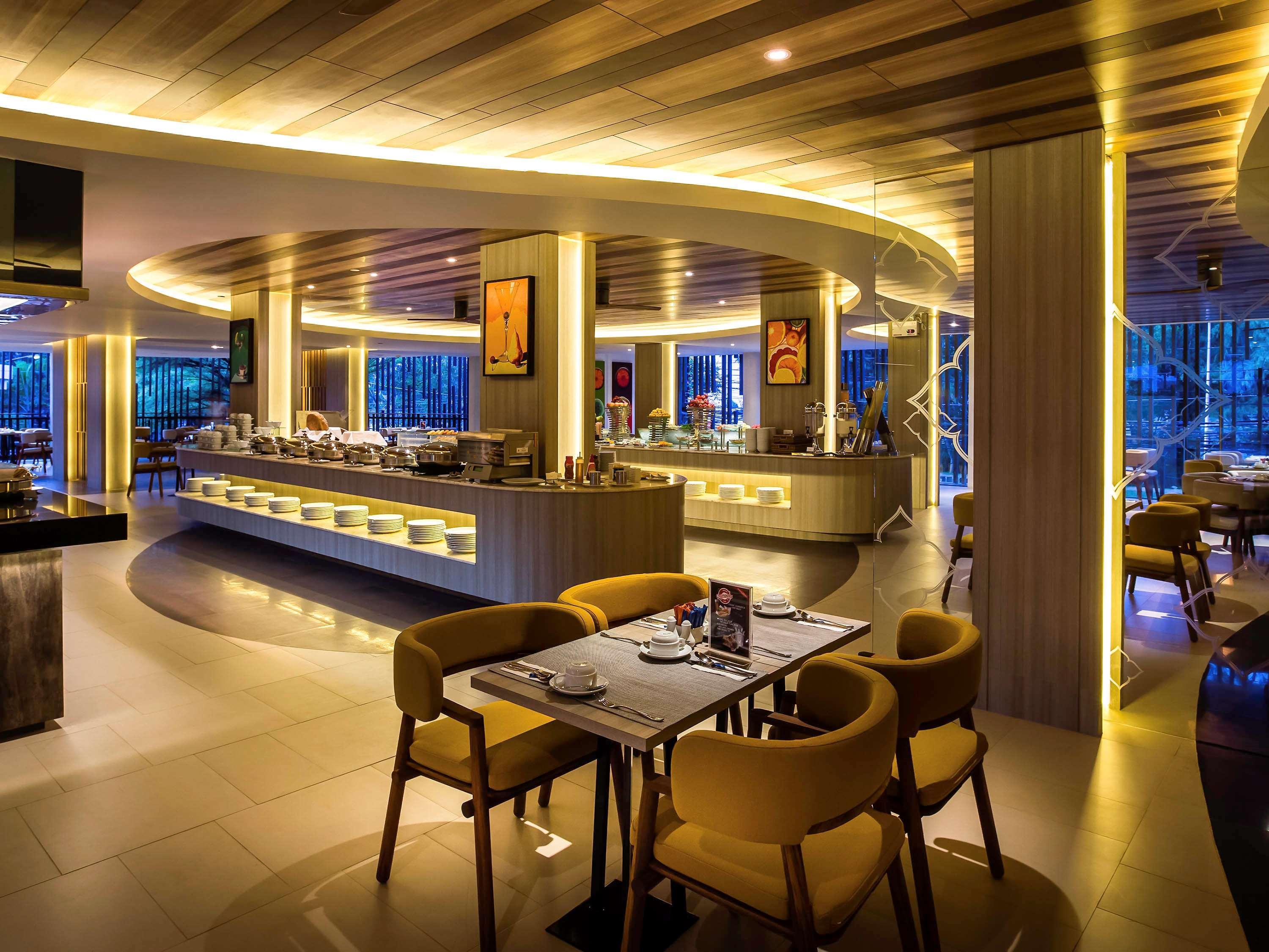 Phuket By Ihg Hotel Karon