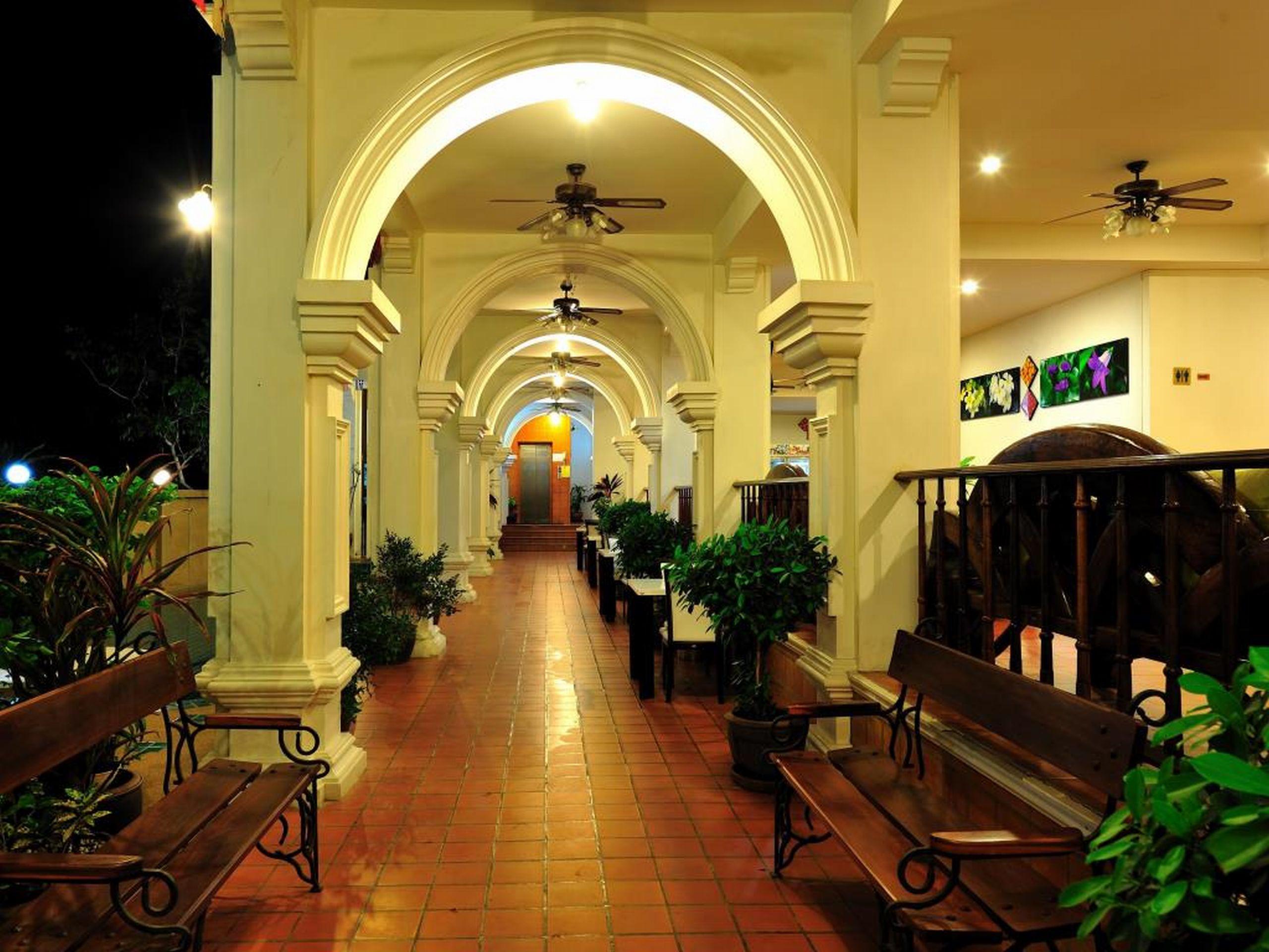Hotel Apk Patong