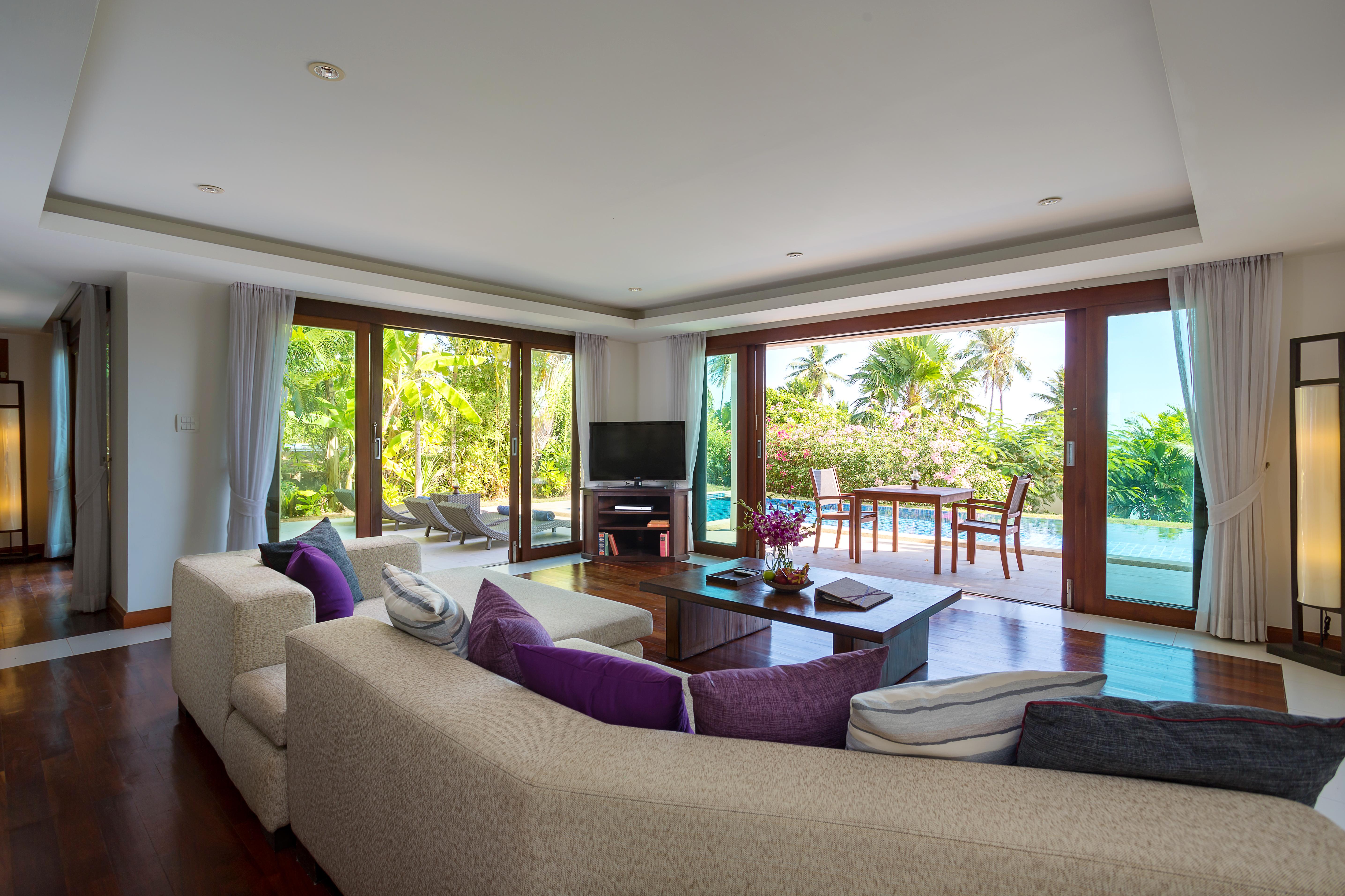 Barcelo Coconut Island, Resort
