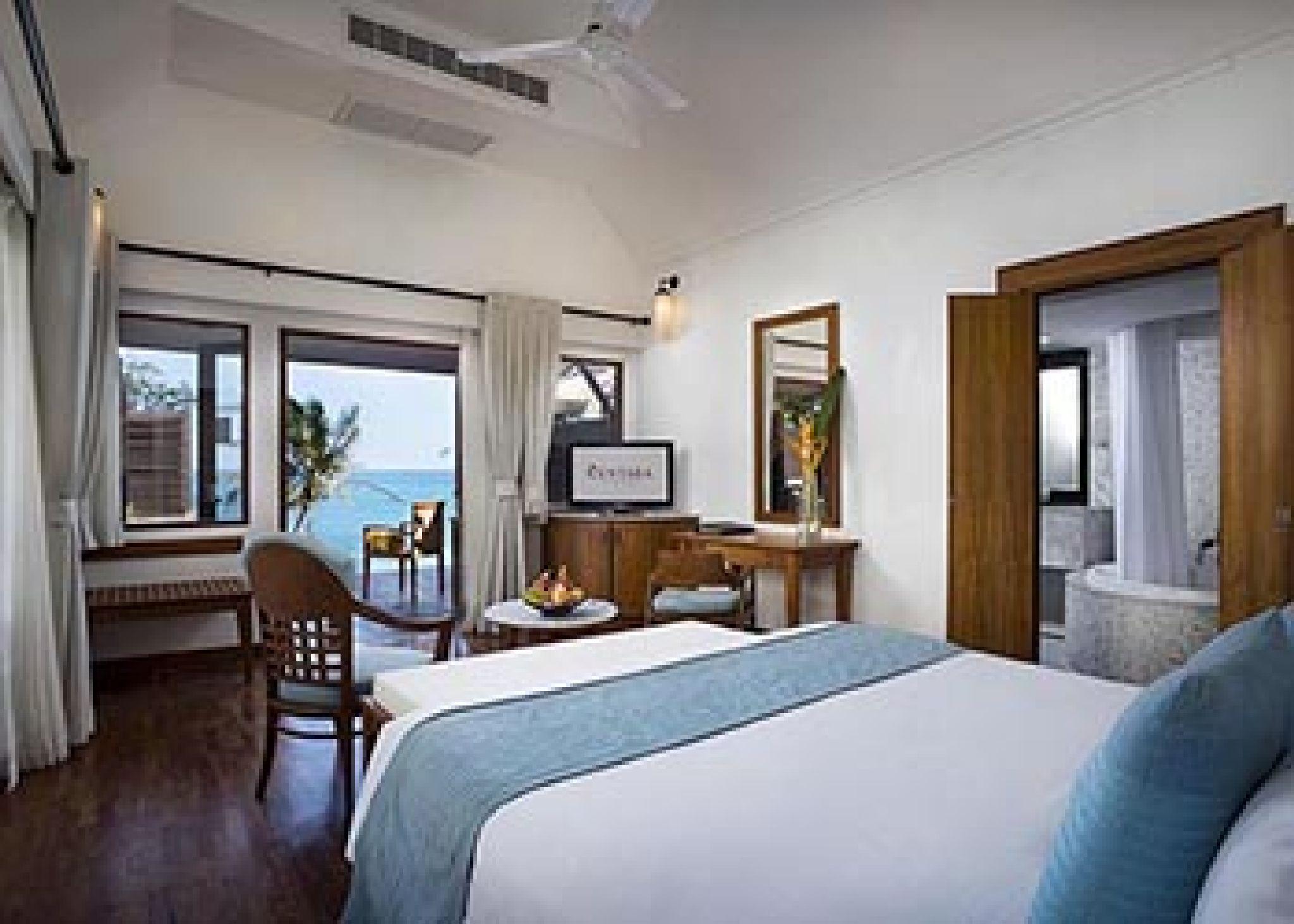 Centara Phuket 4*