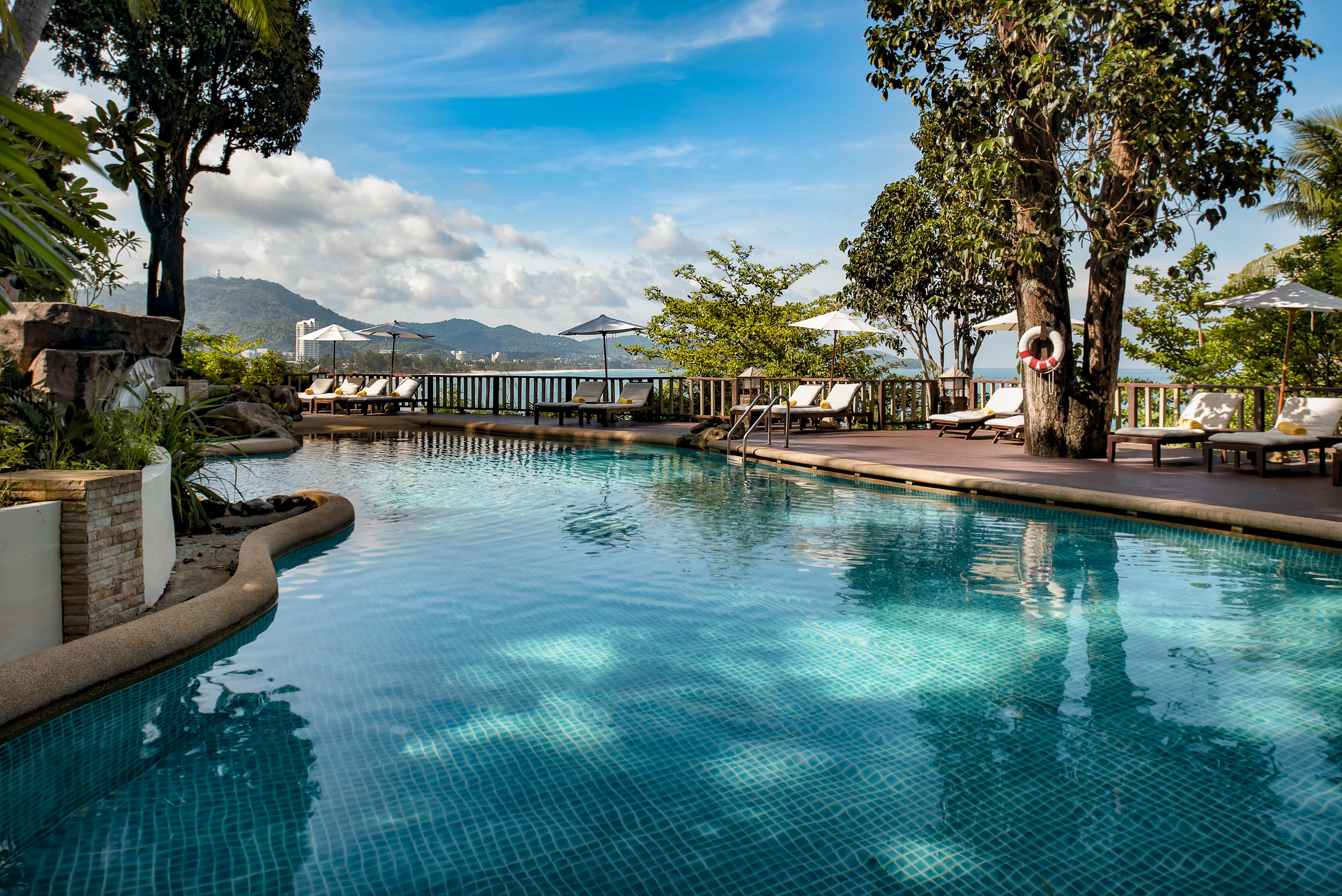Centara Phuket 4* Karon