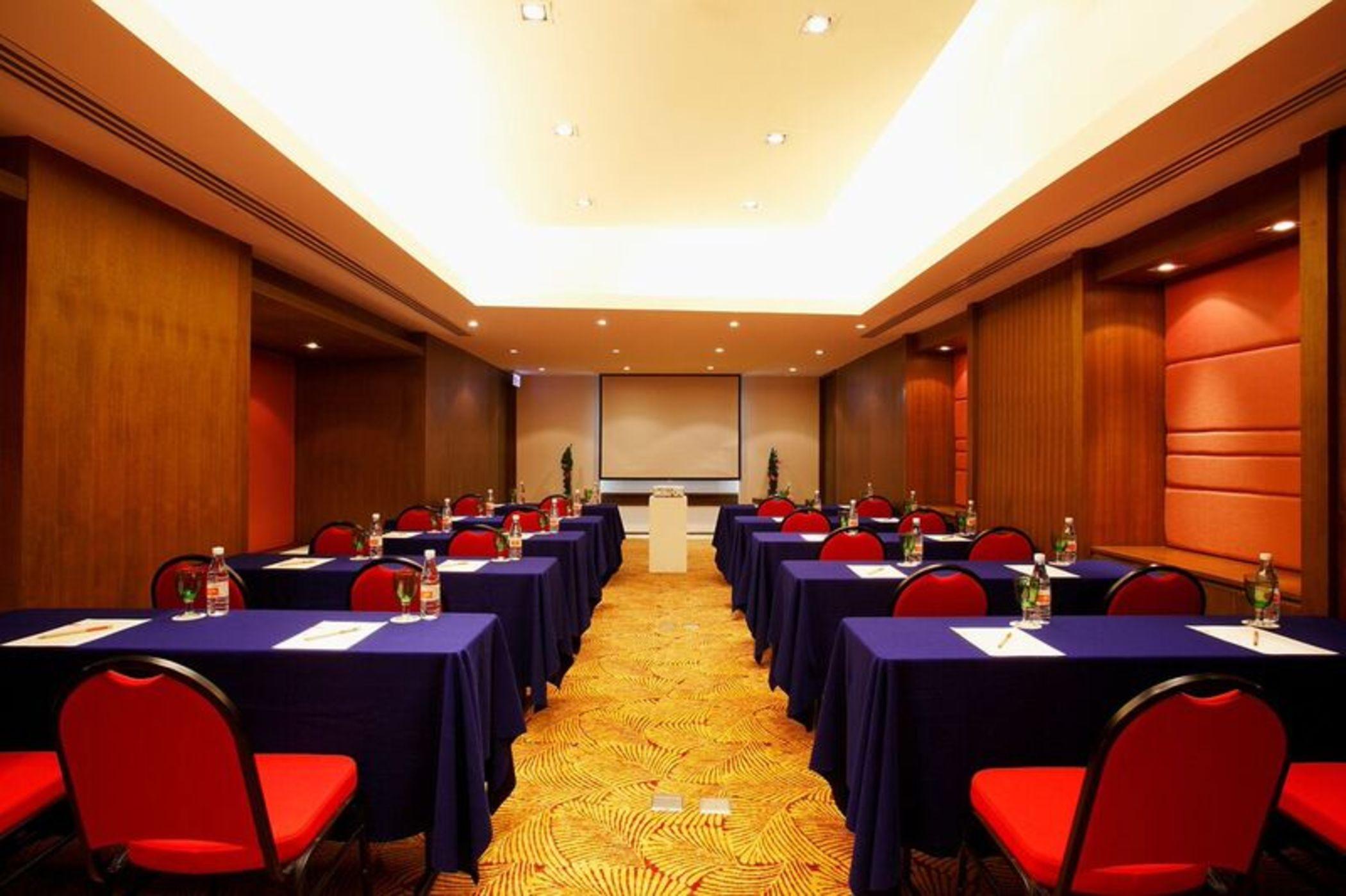 Radisson Red Phuket Hotel