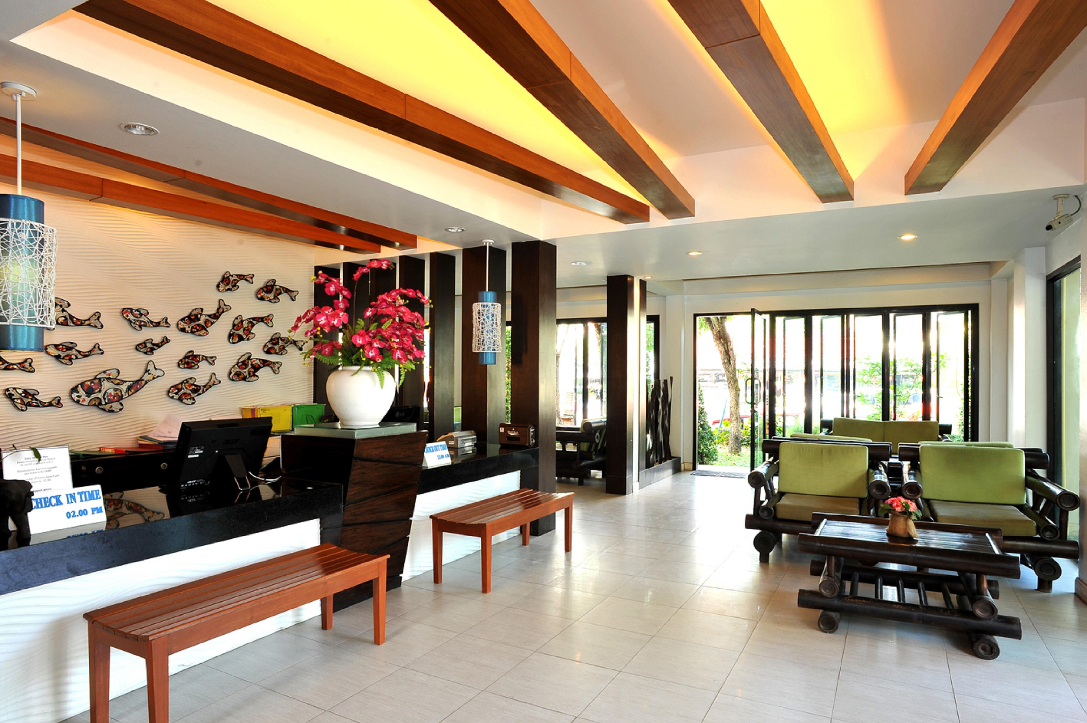 Baan Hotel 3*