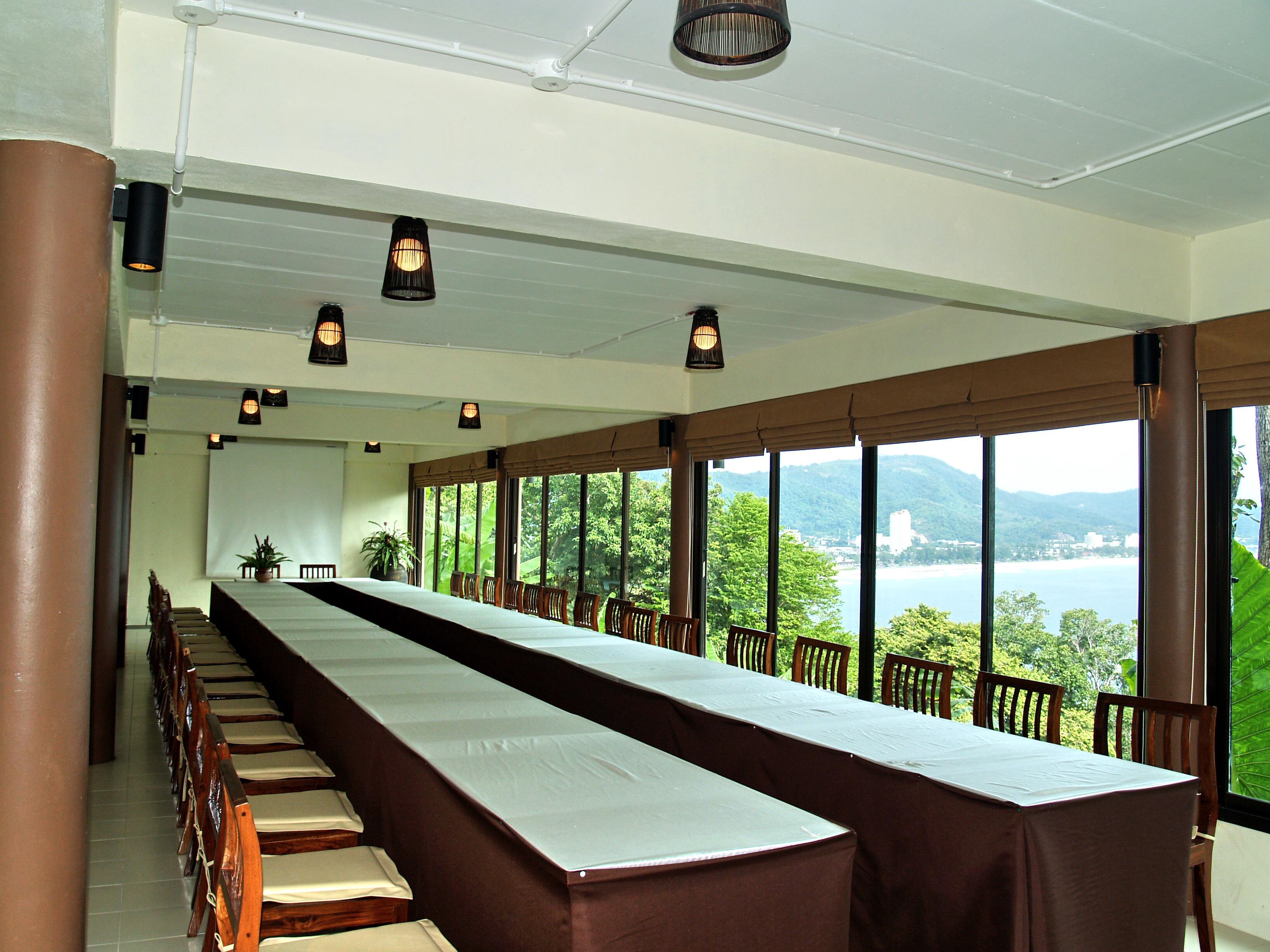 Hotel Secret Cliff