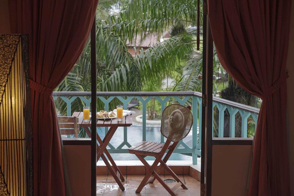 Resort The Pe La Resort, Phuket - Sha Extra