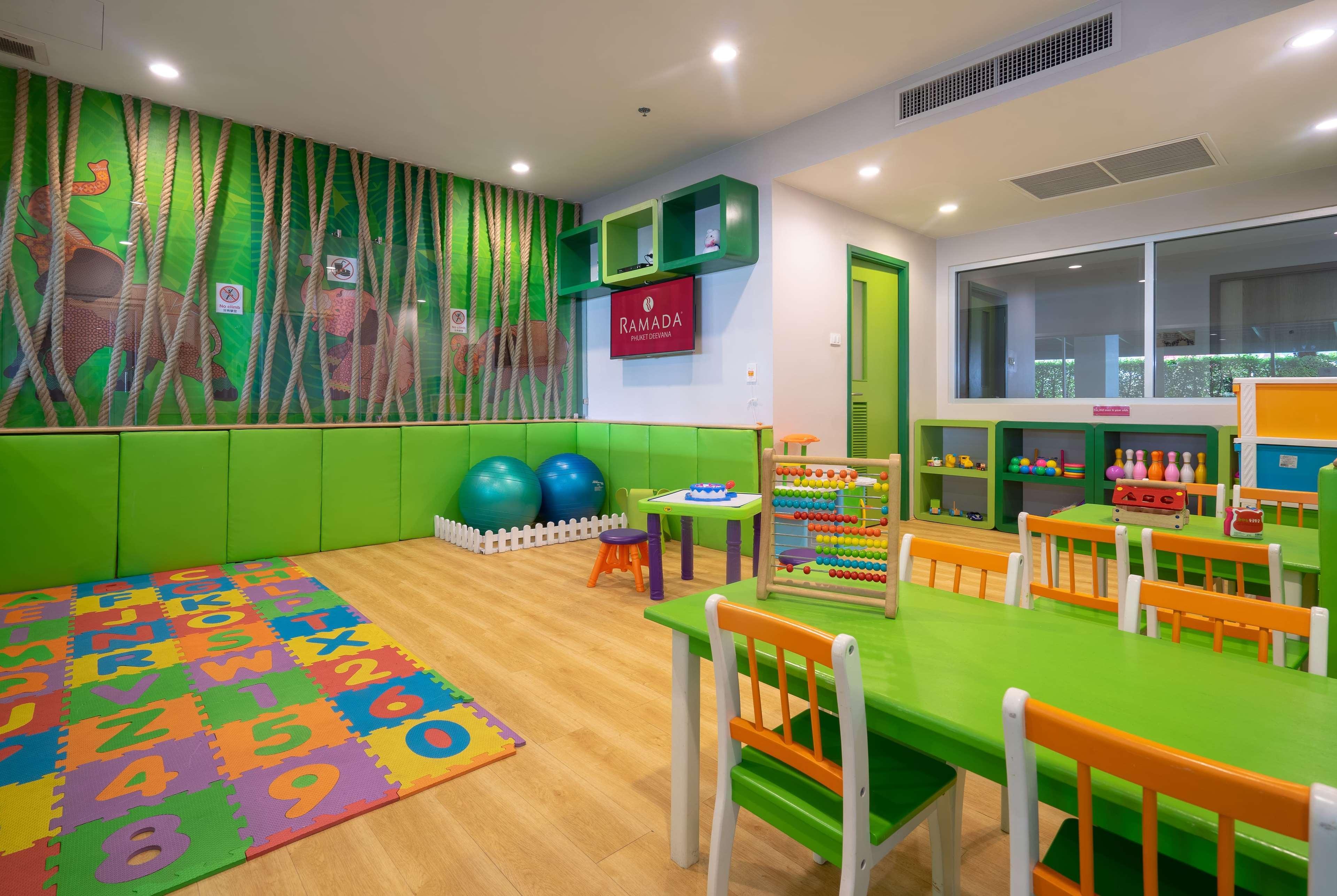 Hotel Ramada By Wyndham Phuket Deevana Patong