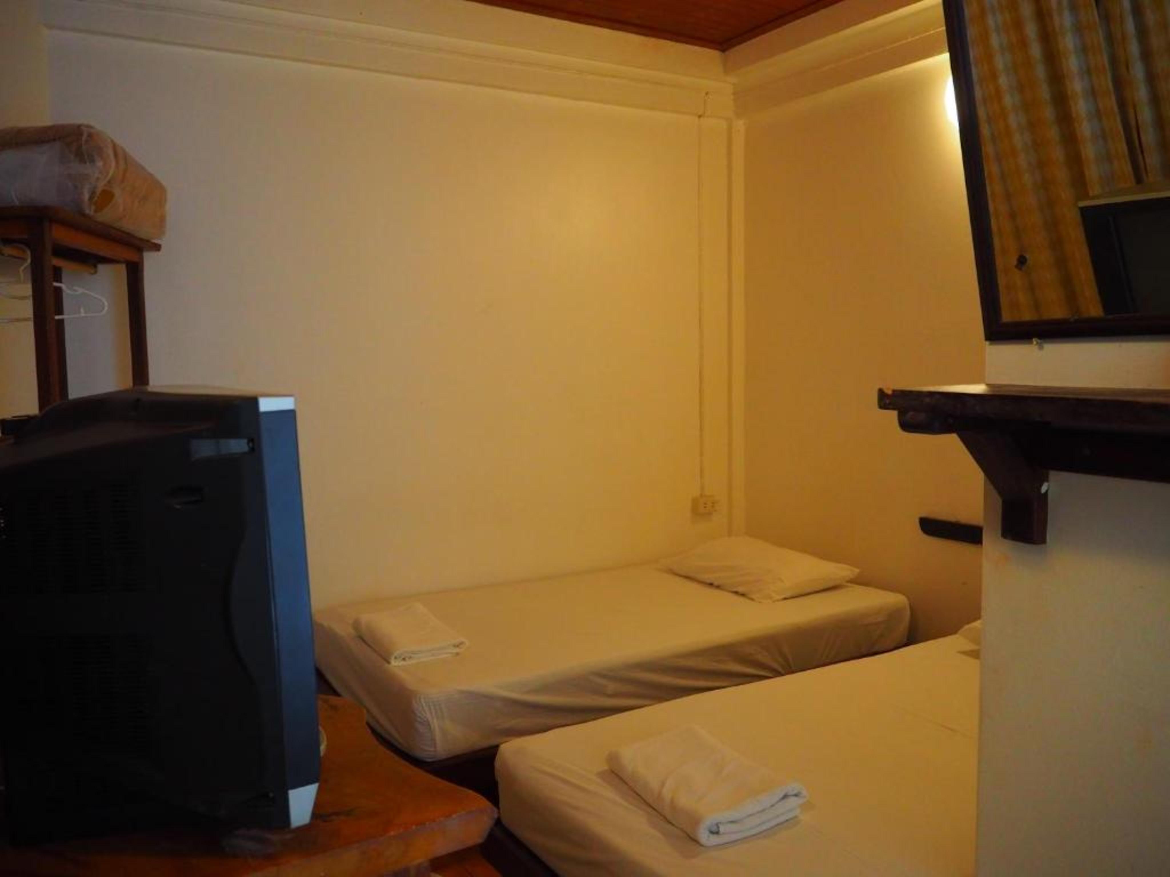 Relax Guest house 2*