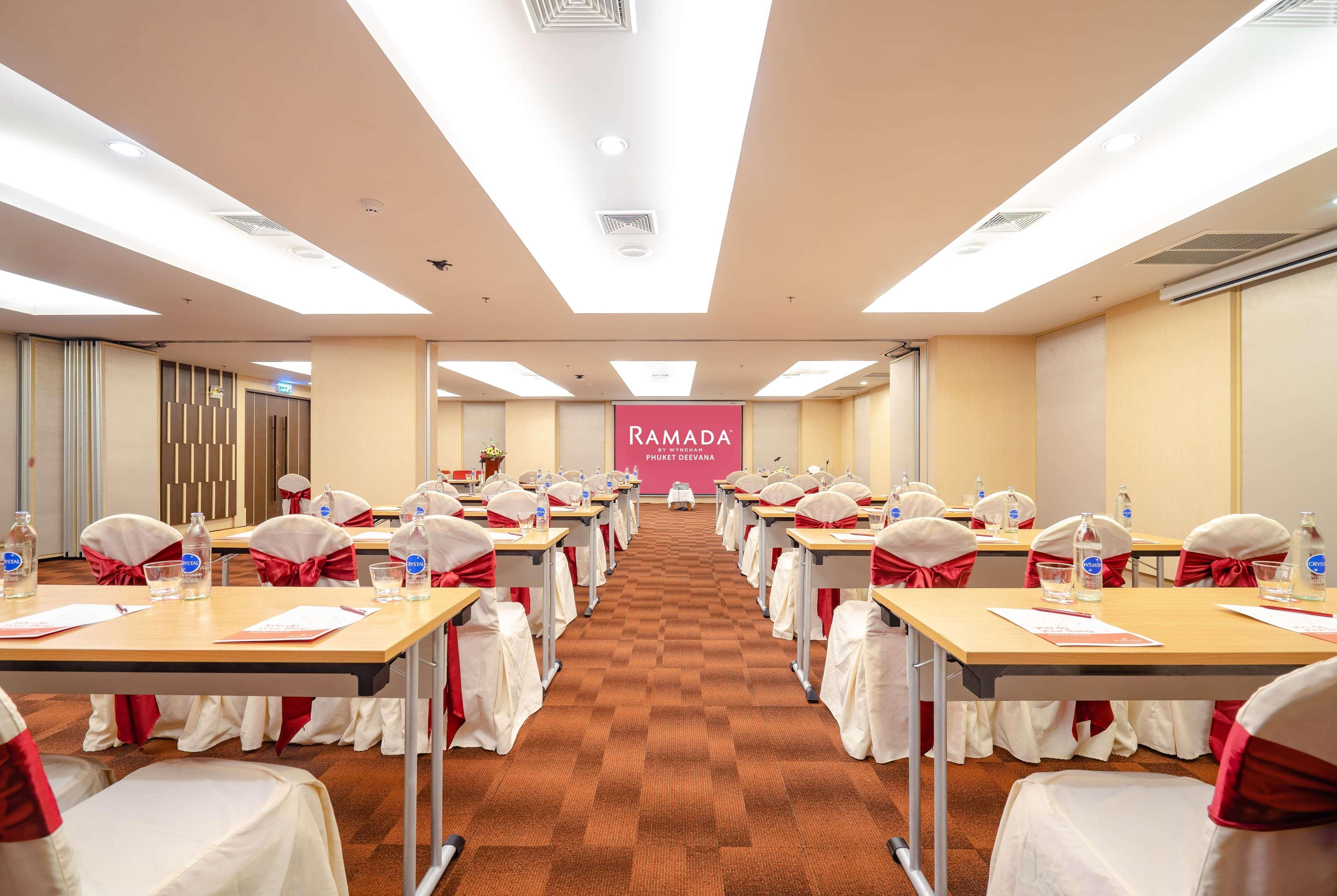 Ramada By Wyndham Phuket Deevana Hotel