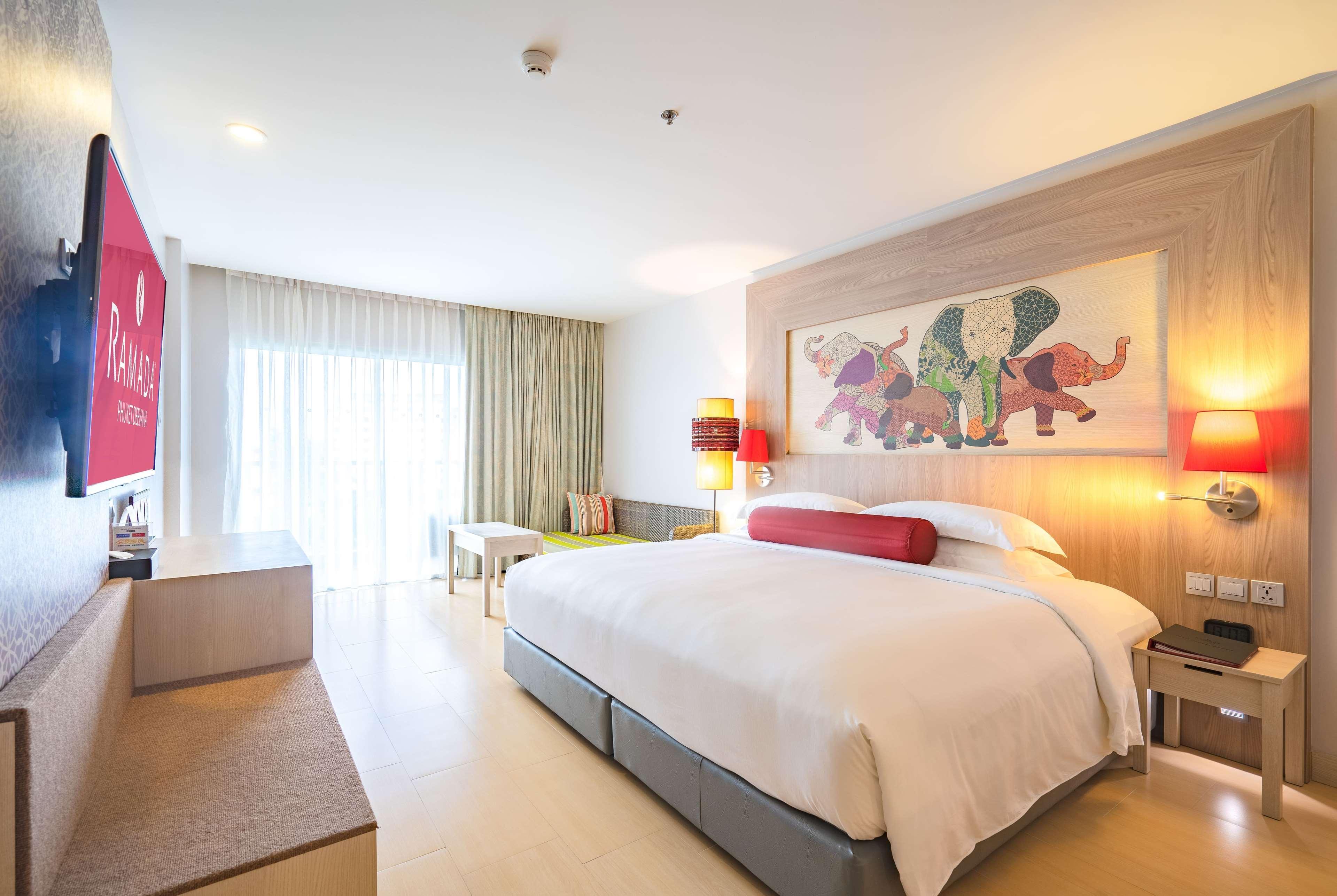 Ramada By Wyndham Phuket Deevana 4*