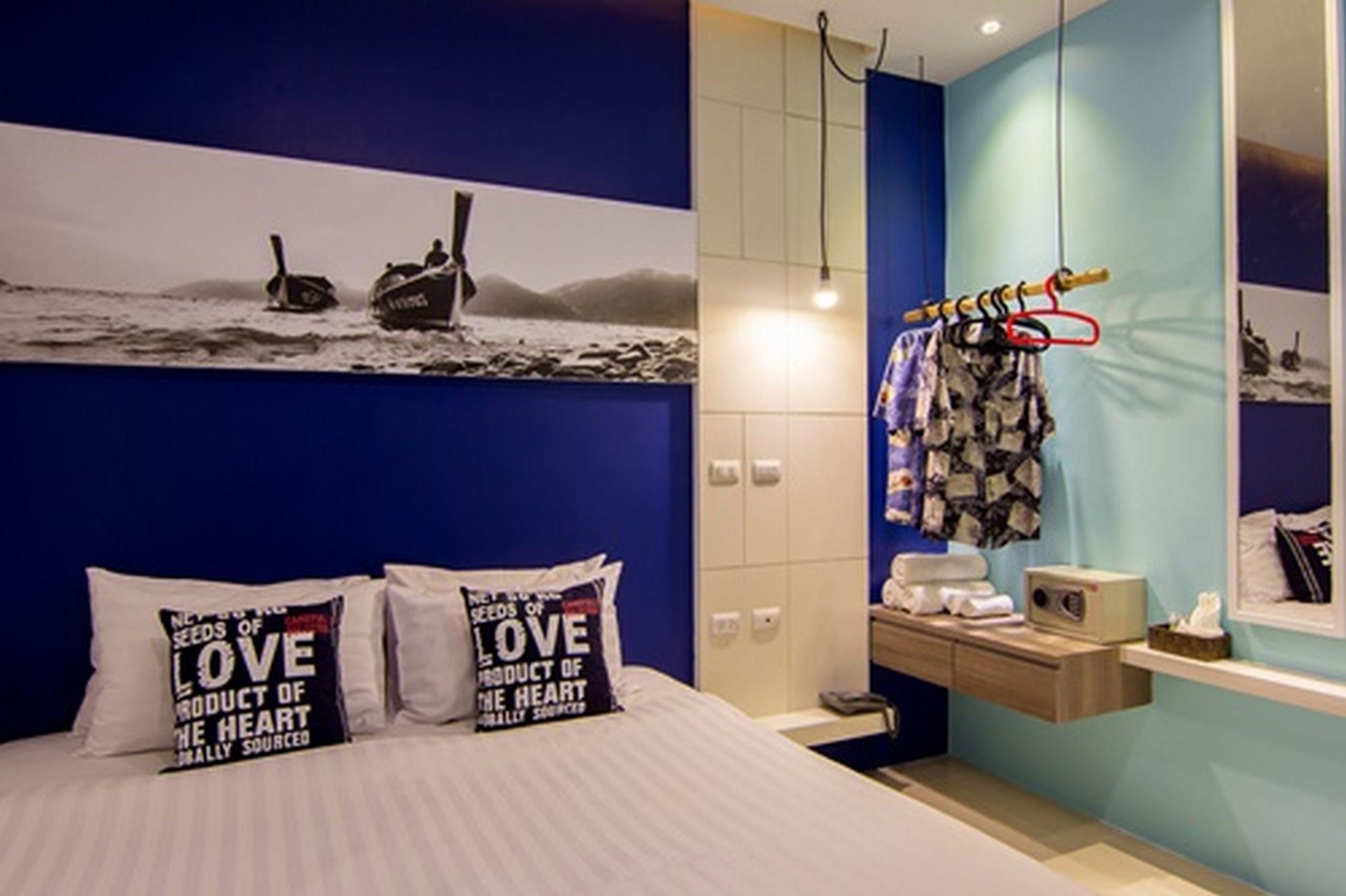Hotel The Journey Patong