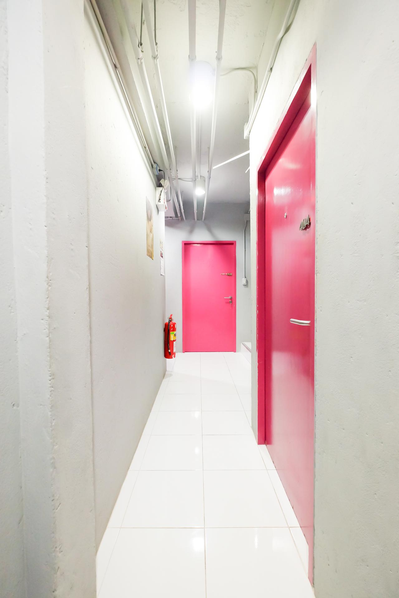 Oyo 292 The Oddy Hip Hotel