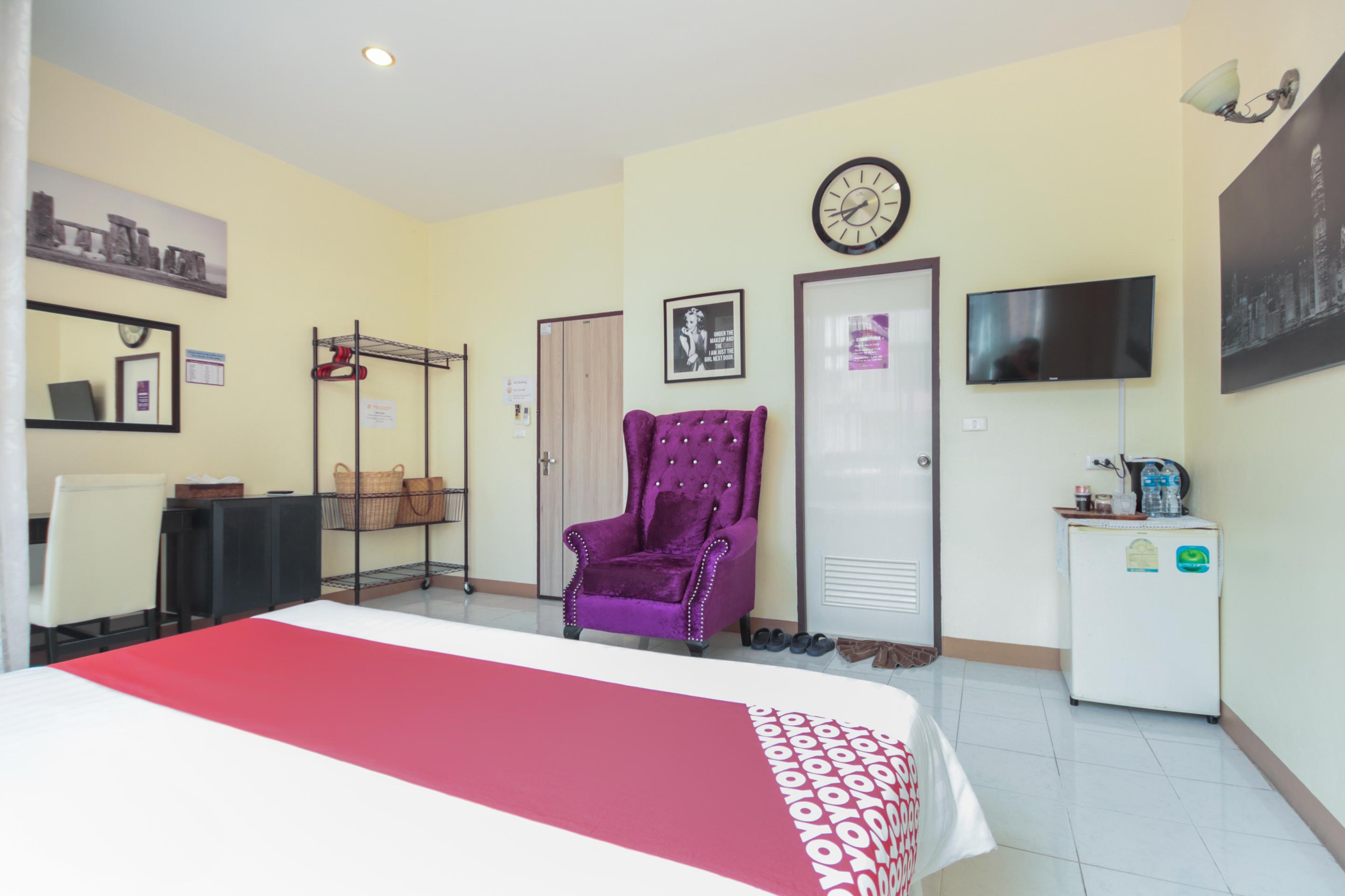 Oyo 1134 Baan Zarn Gasthof 2*