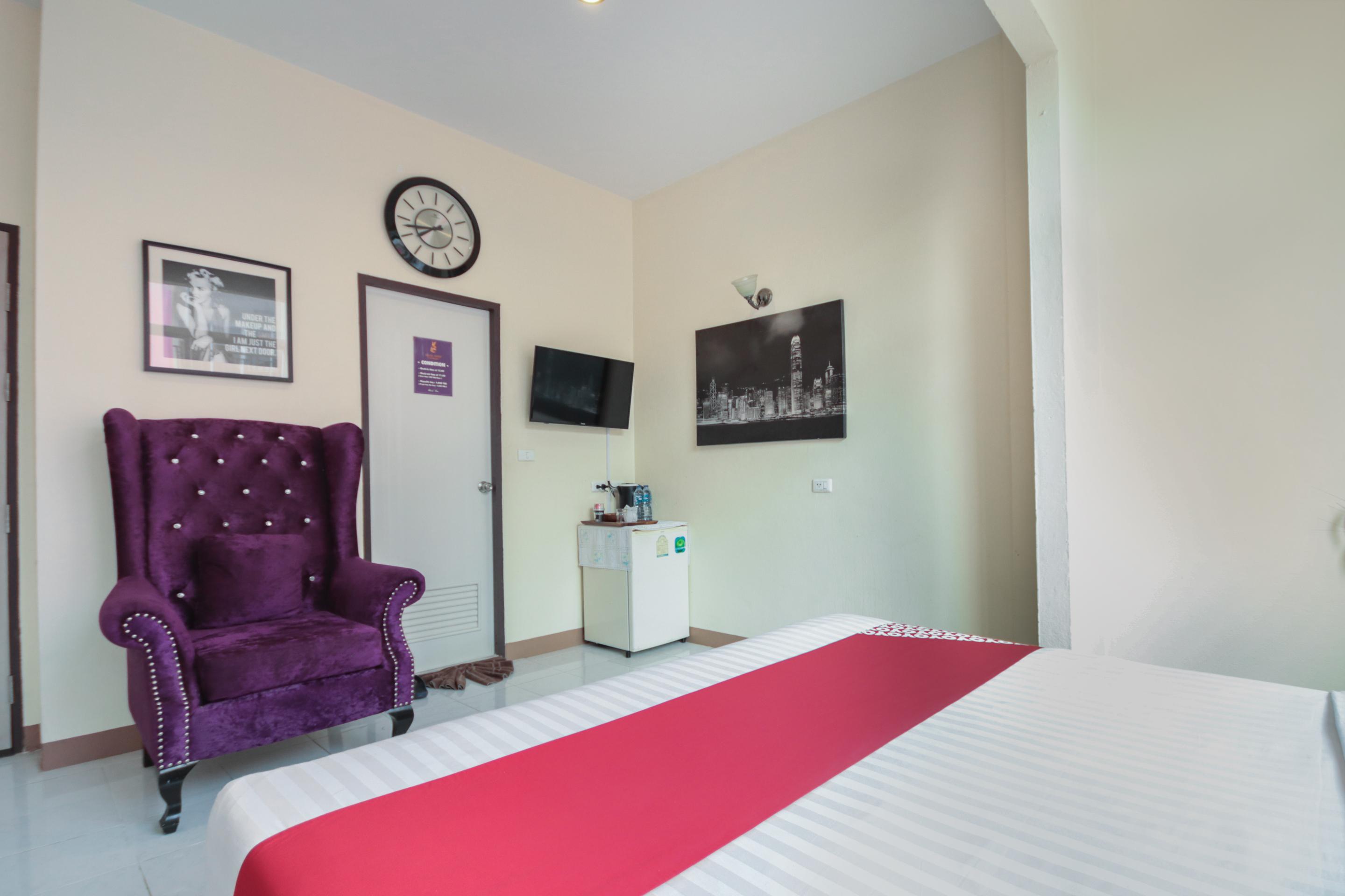 Oyo 1134 Baan Zarn Gasthof 2*