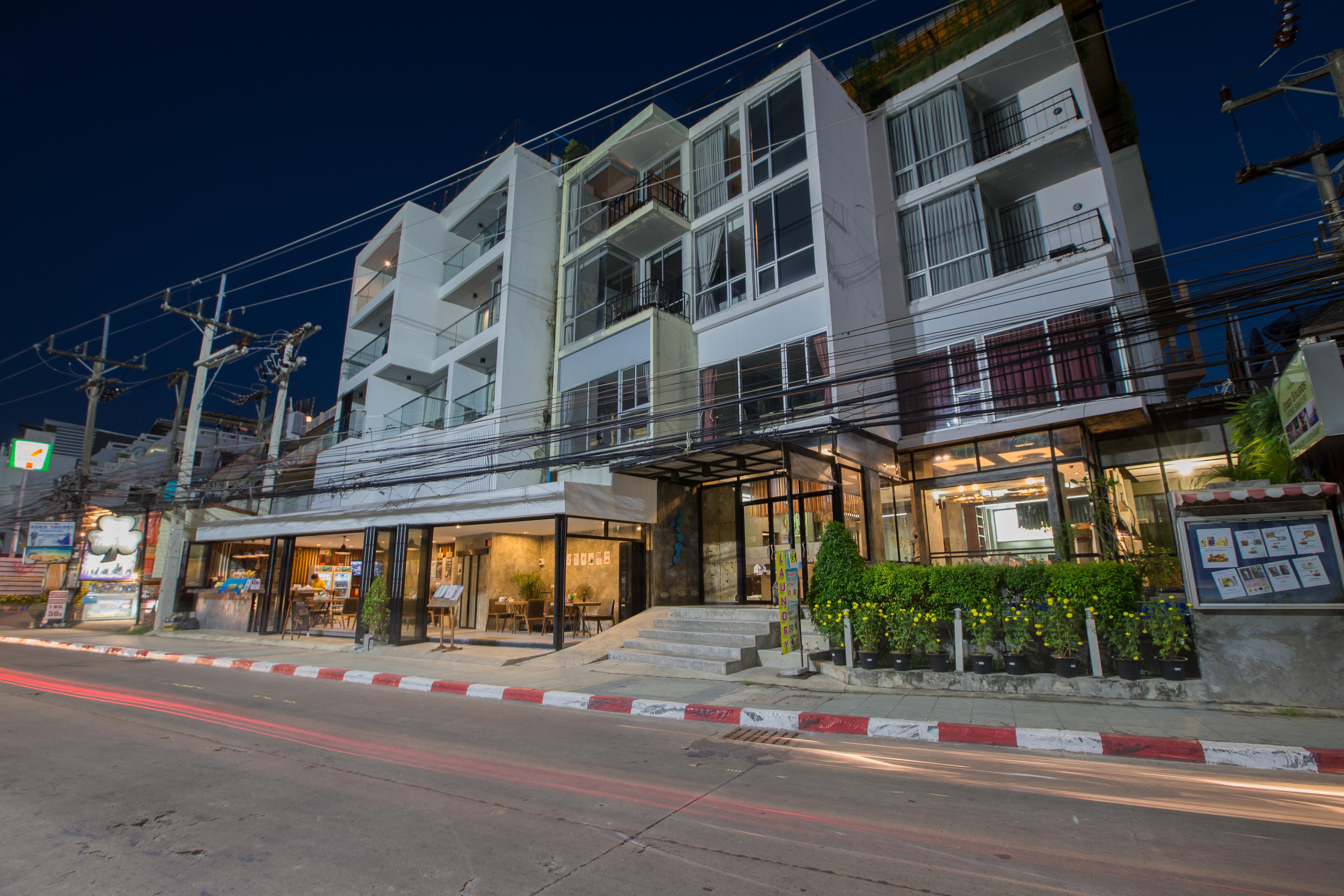 Hotel Signature Boutique 3*