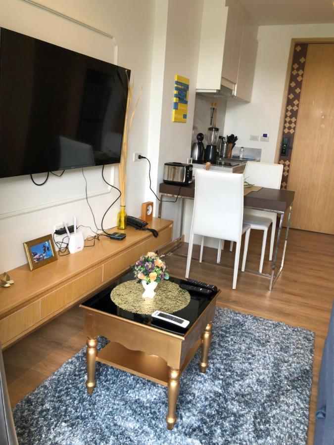 The Aristo-2-903 Apartment *