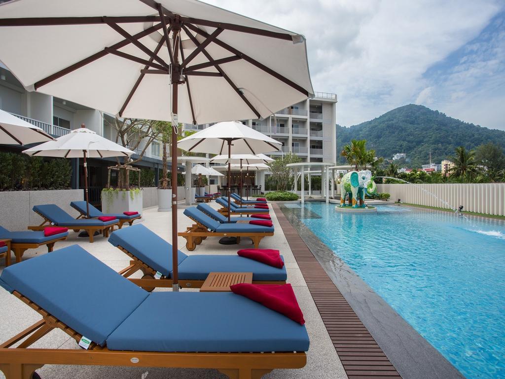 Ramada By Wyndham Phuket Deevana