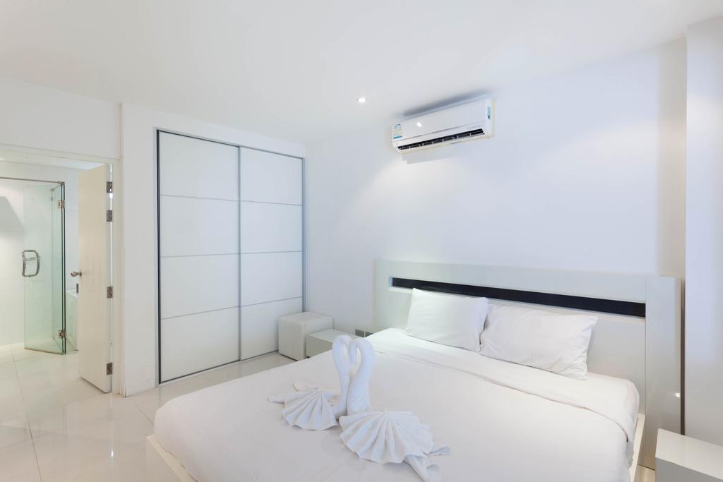 Sunset Plaza 2 Bedrooms Sea View * Karon