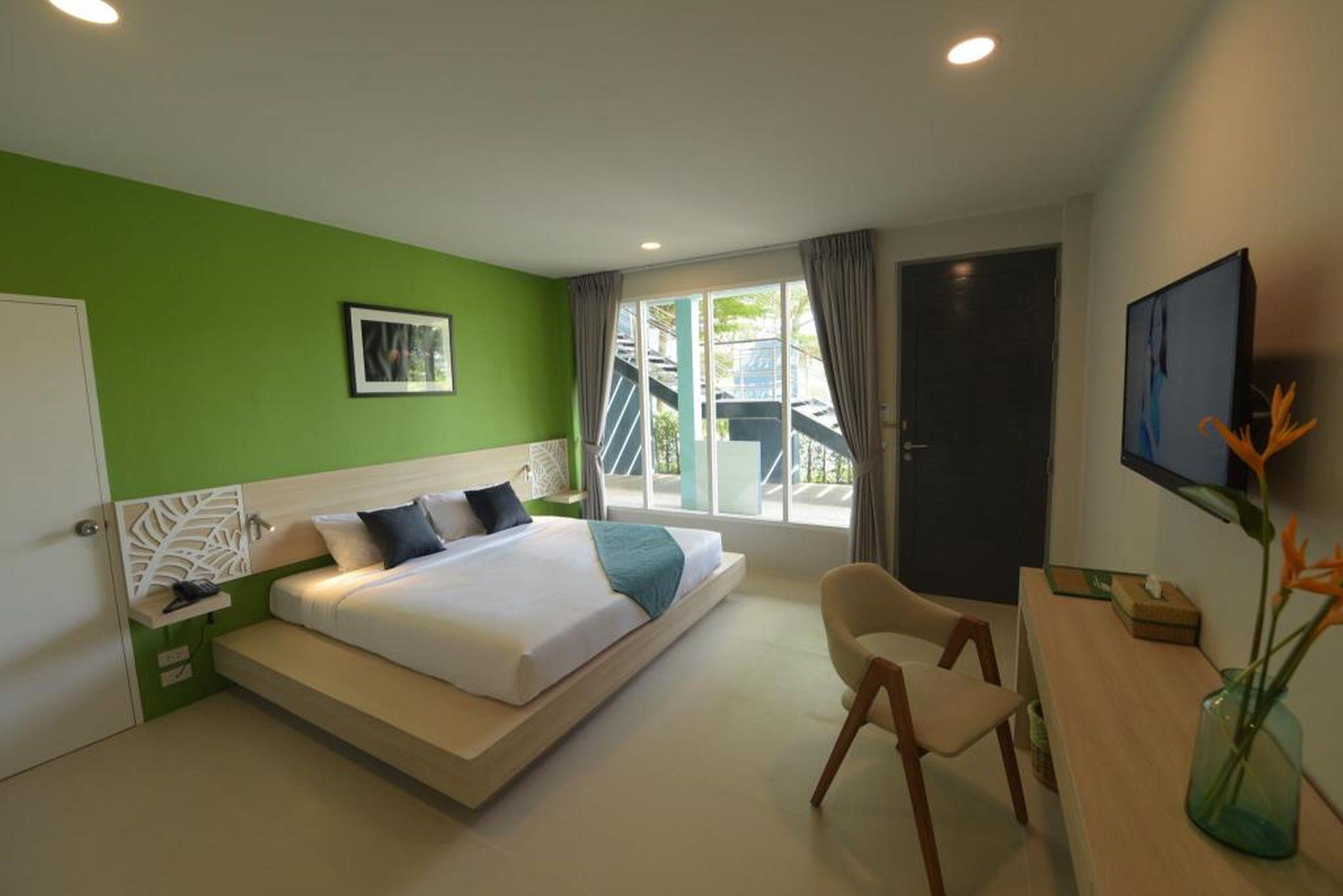 Resort The Touch Naiyang & Fitness Nai Yang Beach