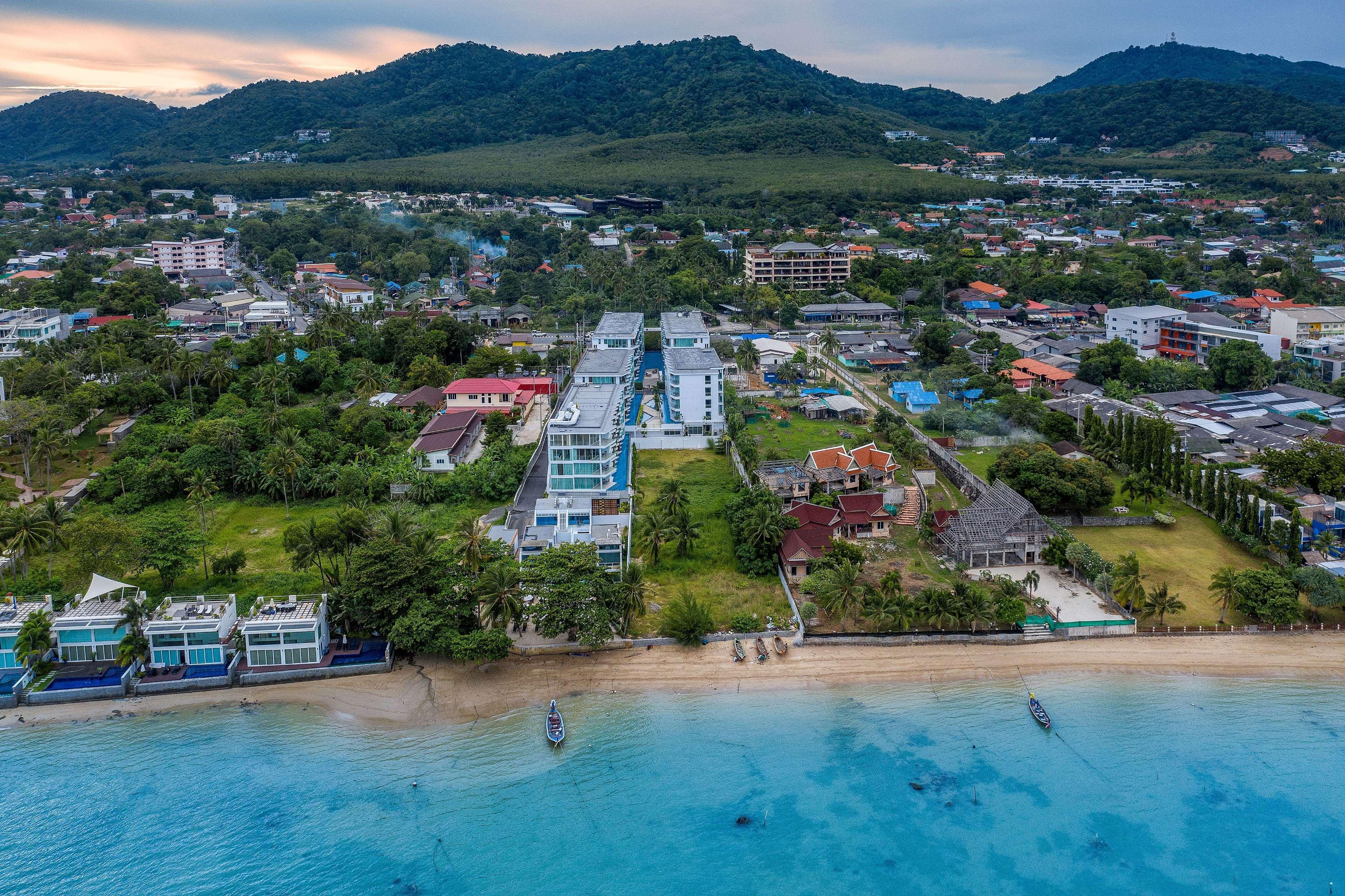 The Beachfront Phuket Hotel 5*