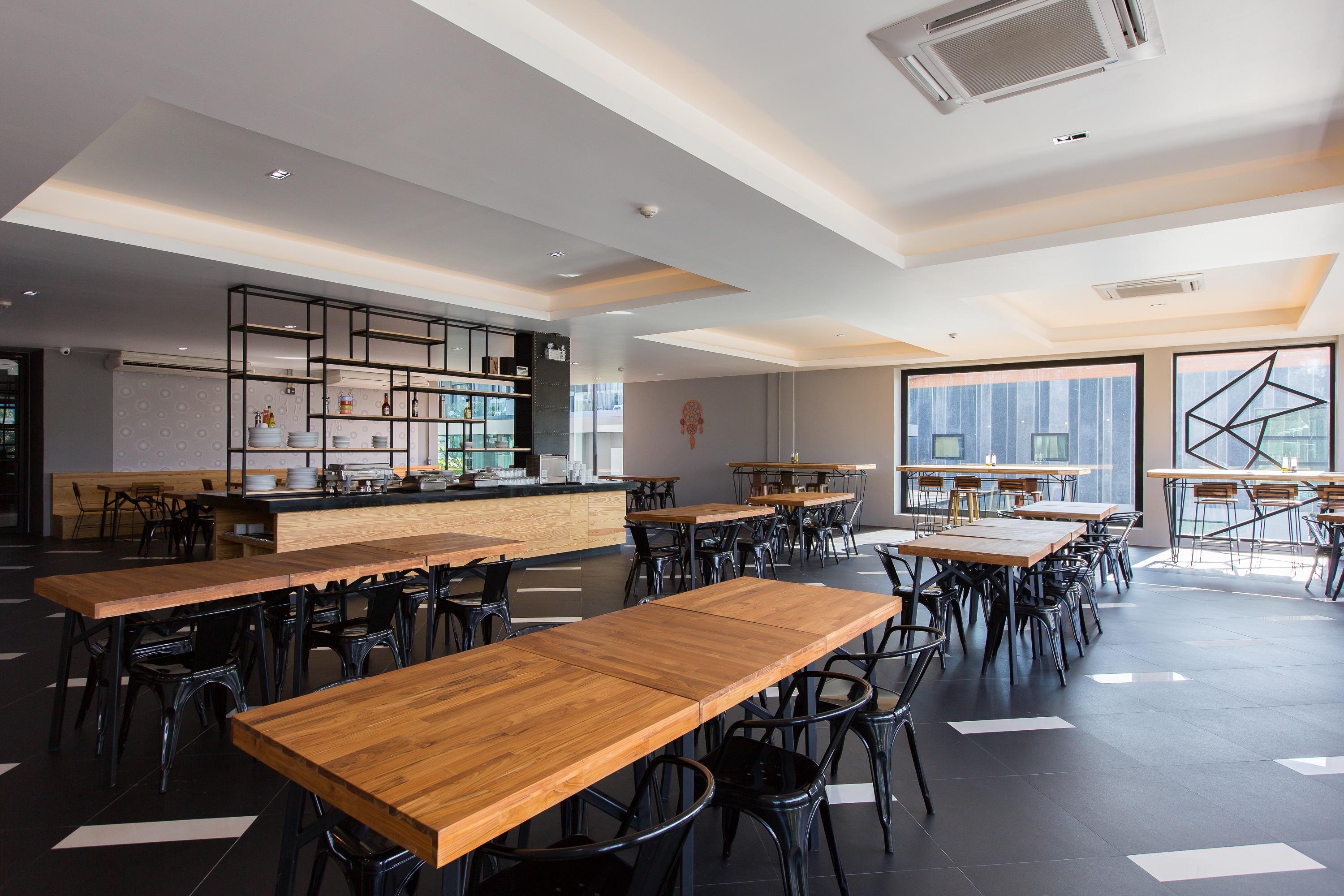 Maya Phuket Airport Hotel-naiyang Hotel