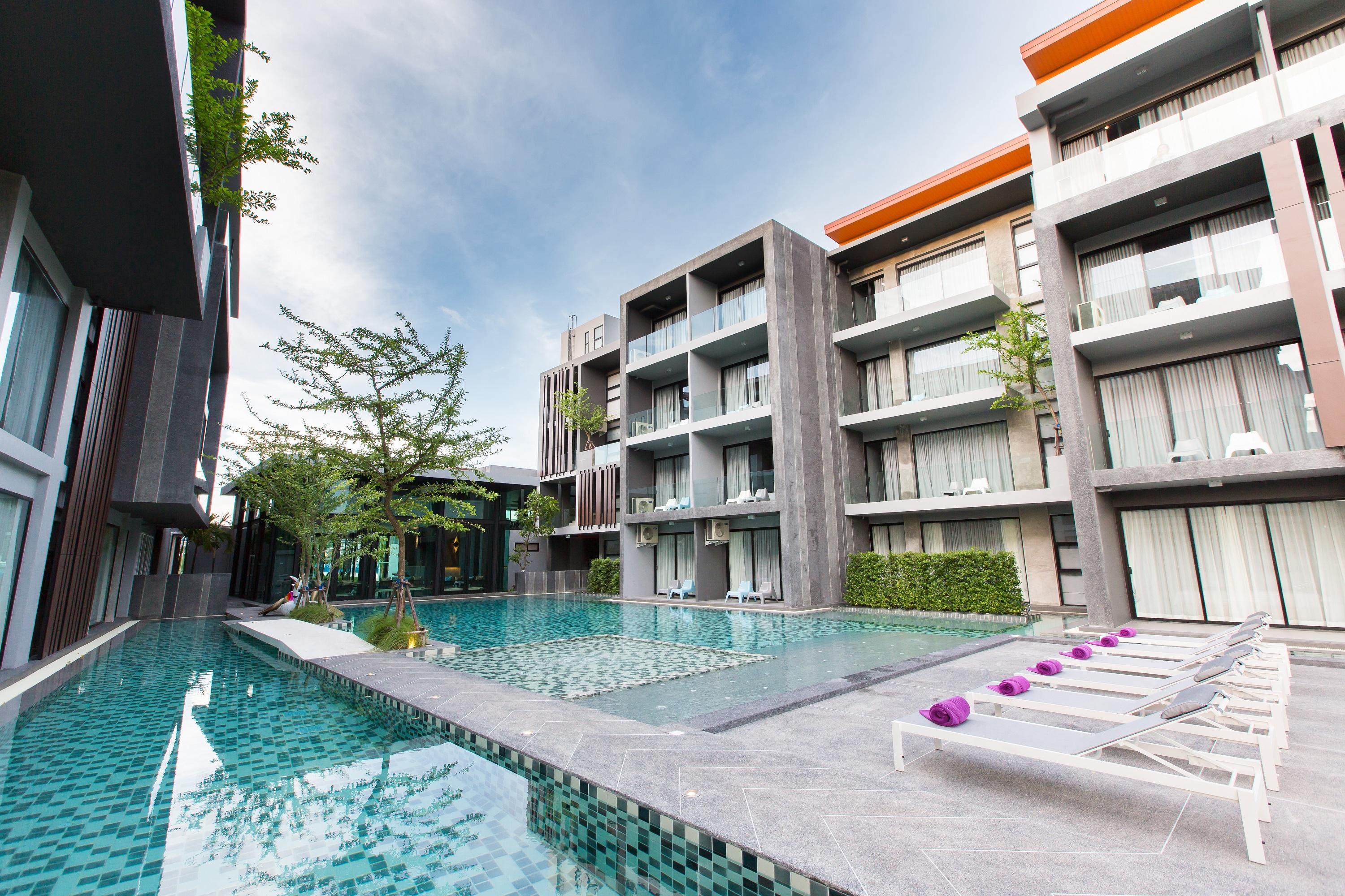 Maya Phuket Airport Hotel-naiyang 4*