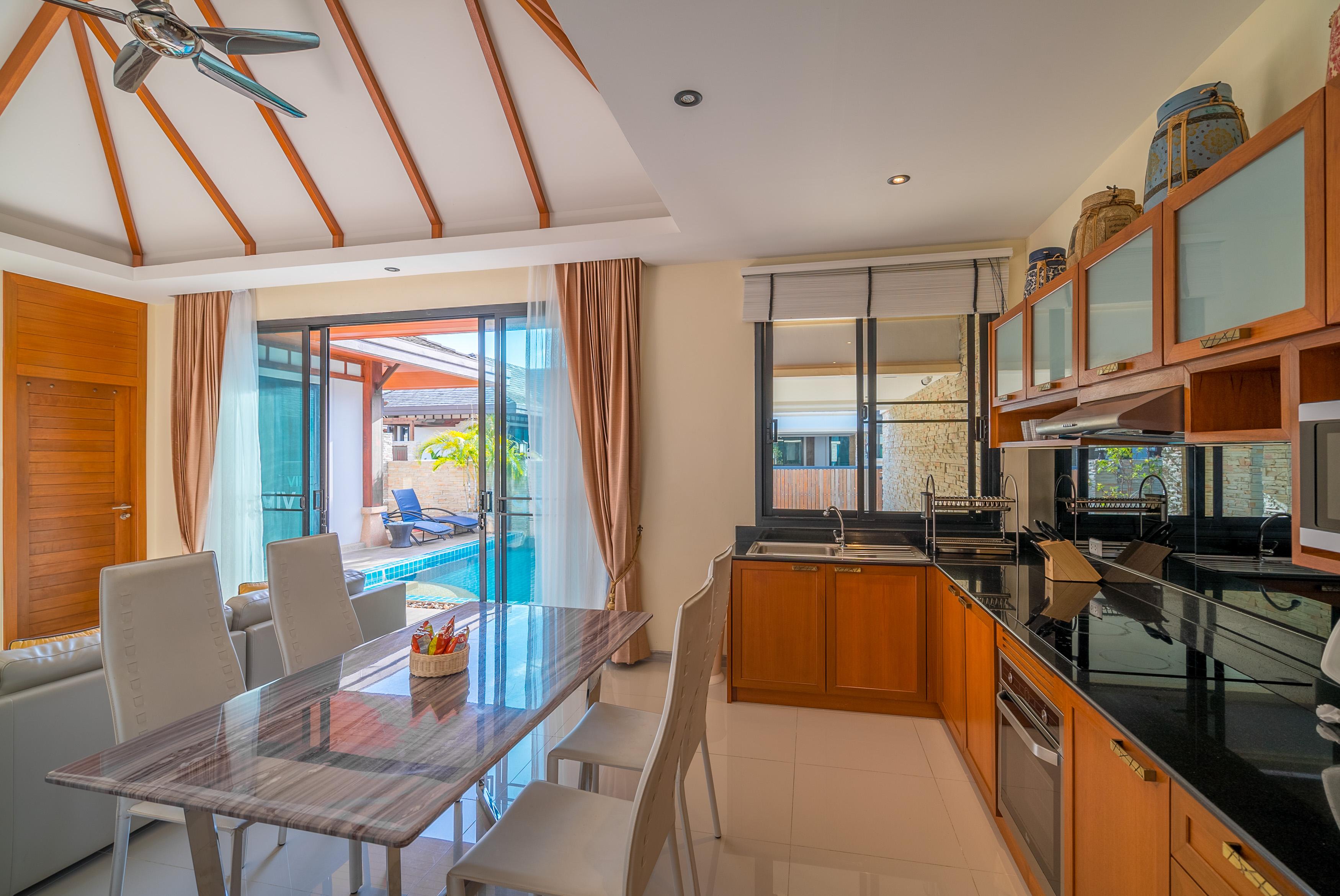 Rawayana West & Kids Park 4*