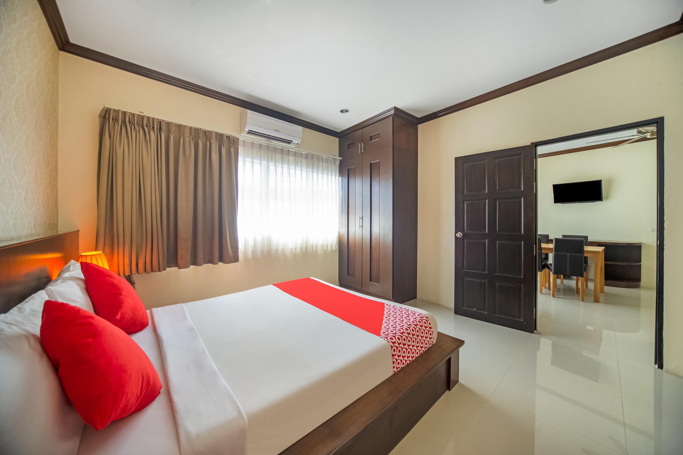Hotel Oyo 232 Hometel Patong