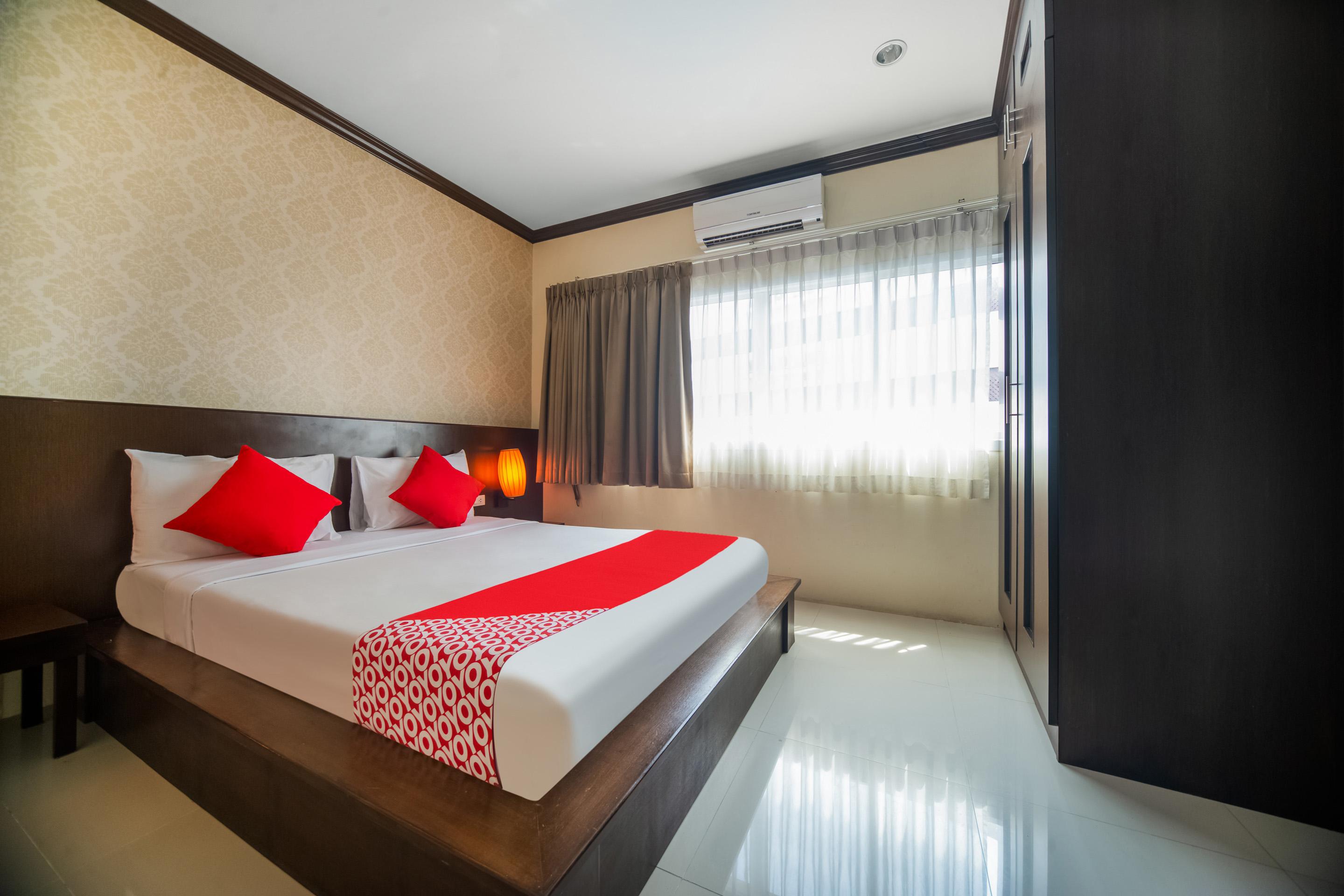 Oyo 232 Hometel 3* Patong