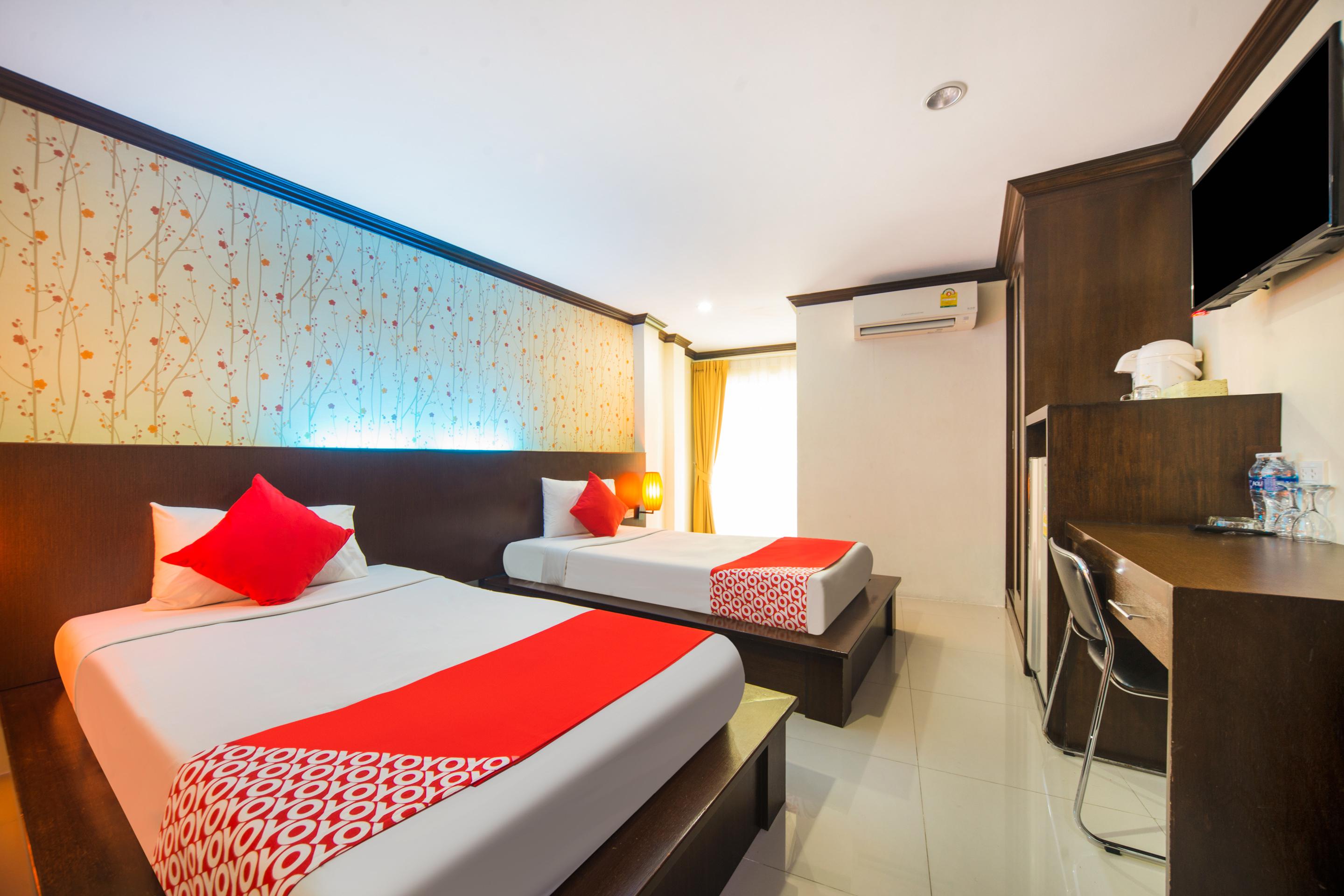 Oyo 232 Hometel 3* Patong
