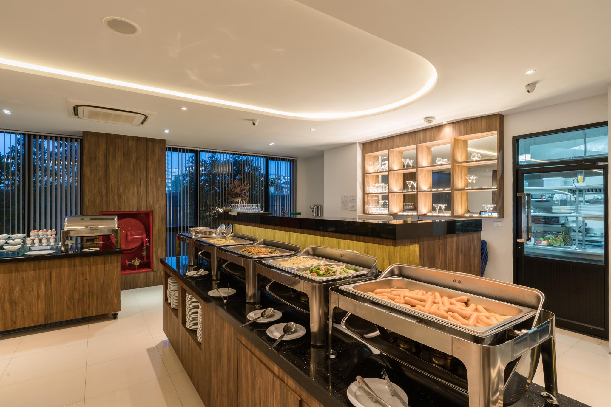 New Square - Sha Hotel