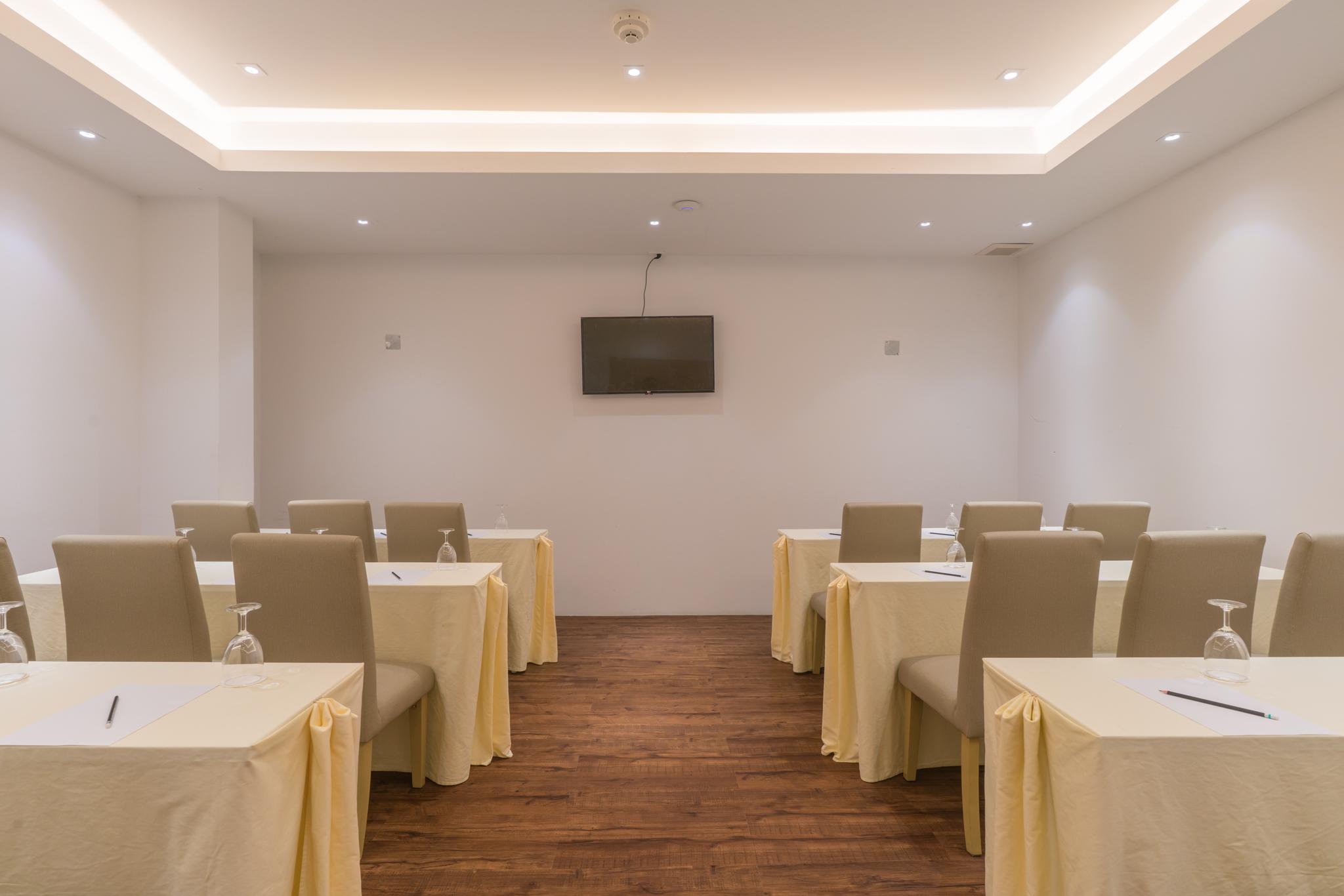 Hotel New Square - Sha