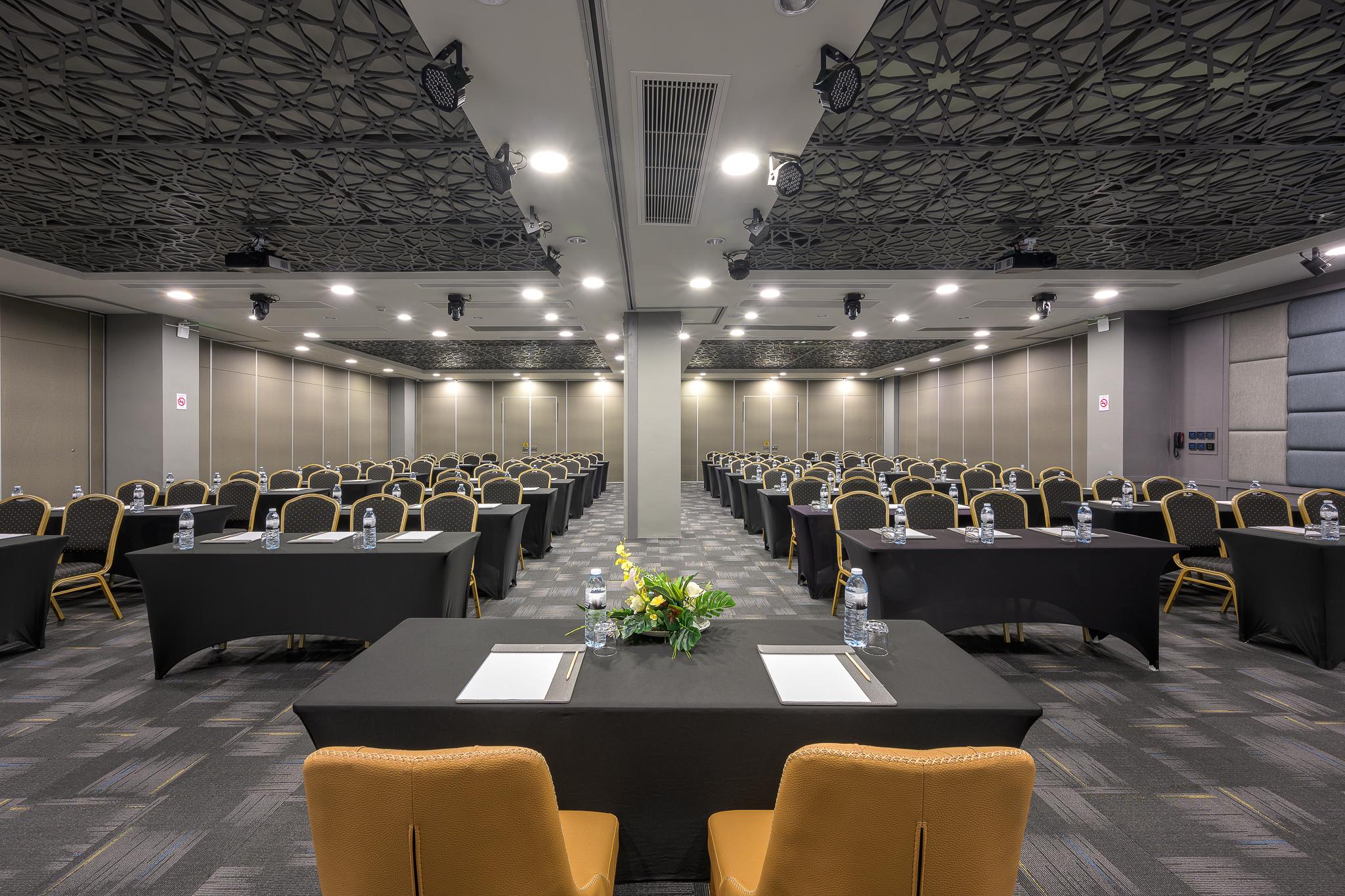 Hotel Zenseana & - Sha Patong