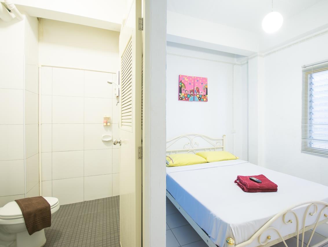 Sleep Sheep Sha Hostel Phuket