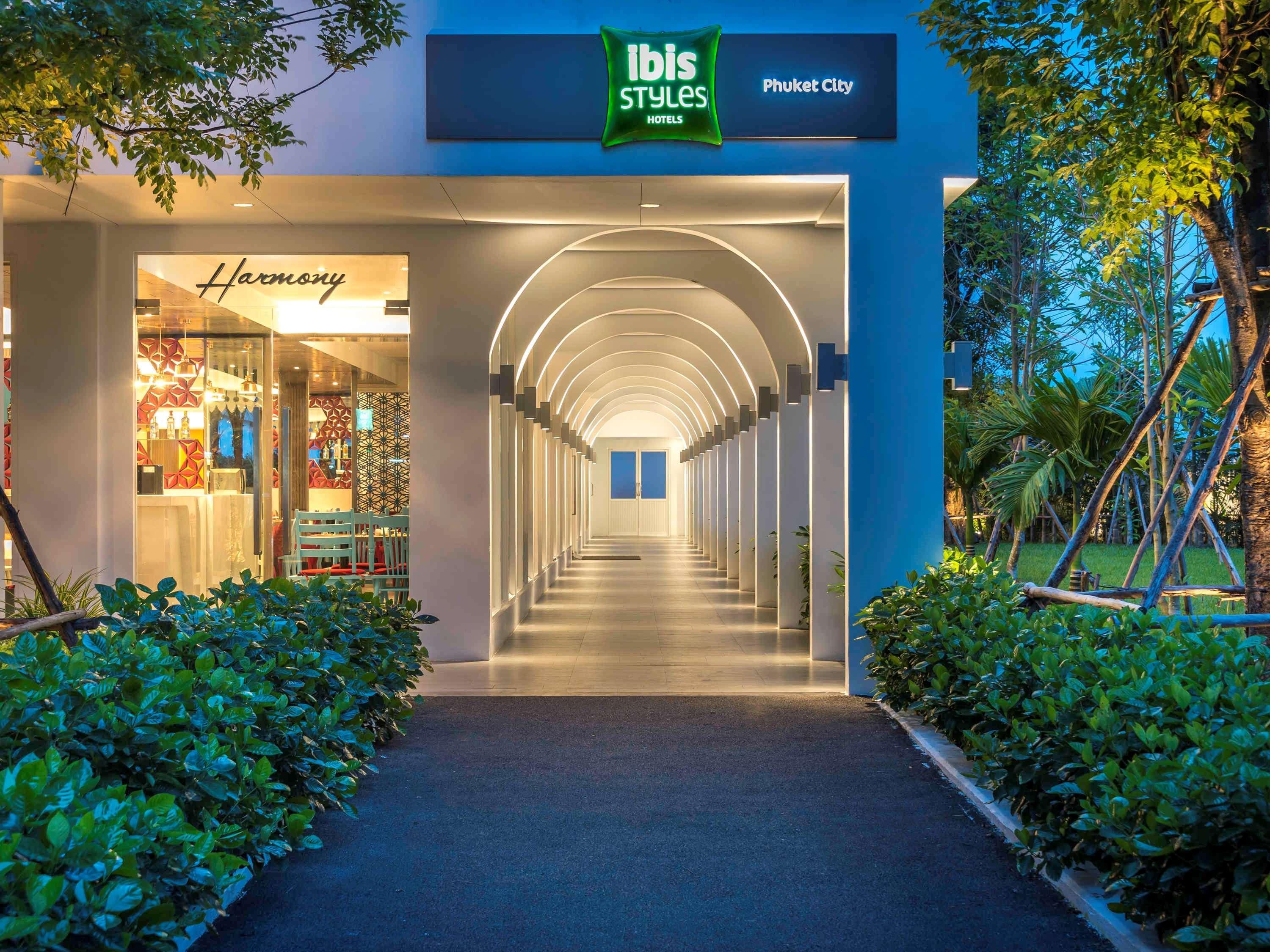 Hotel Ibis Styles City 4*