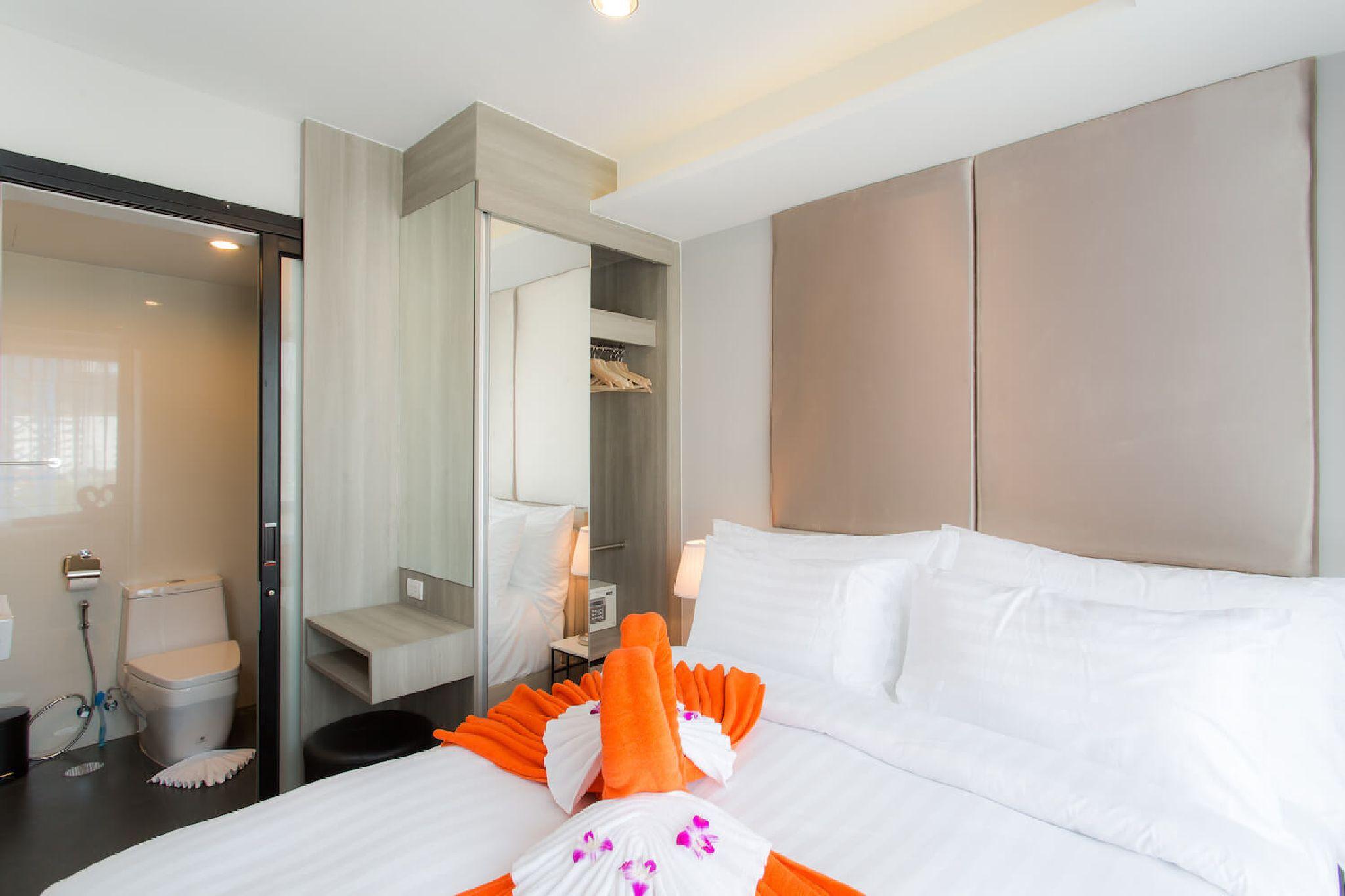 6th Avenue Aparthotel Surin Beach (Phuket)