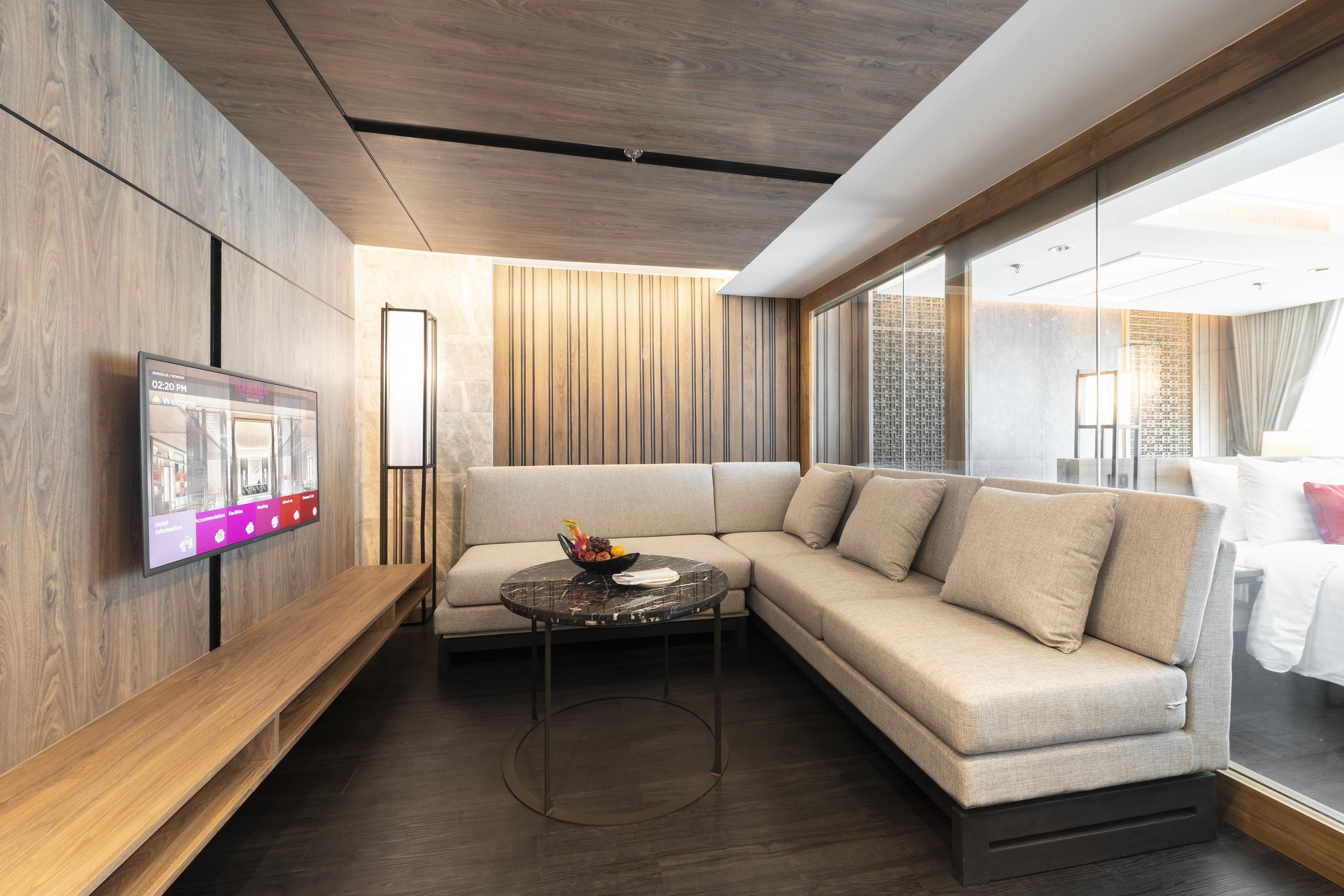 Hotel Ramada Plaza By Wyndham Chao Fah Phuket